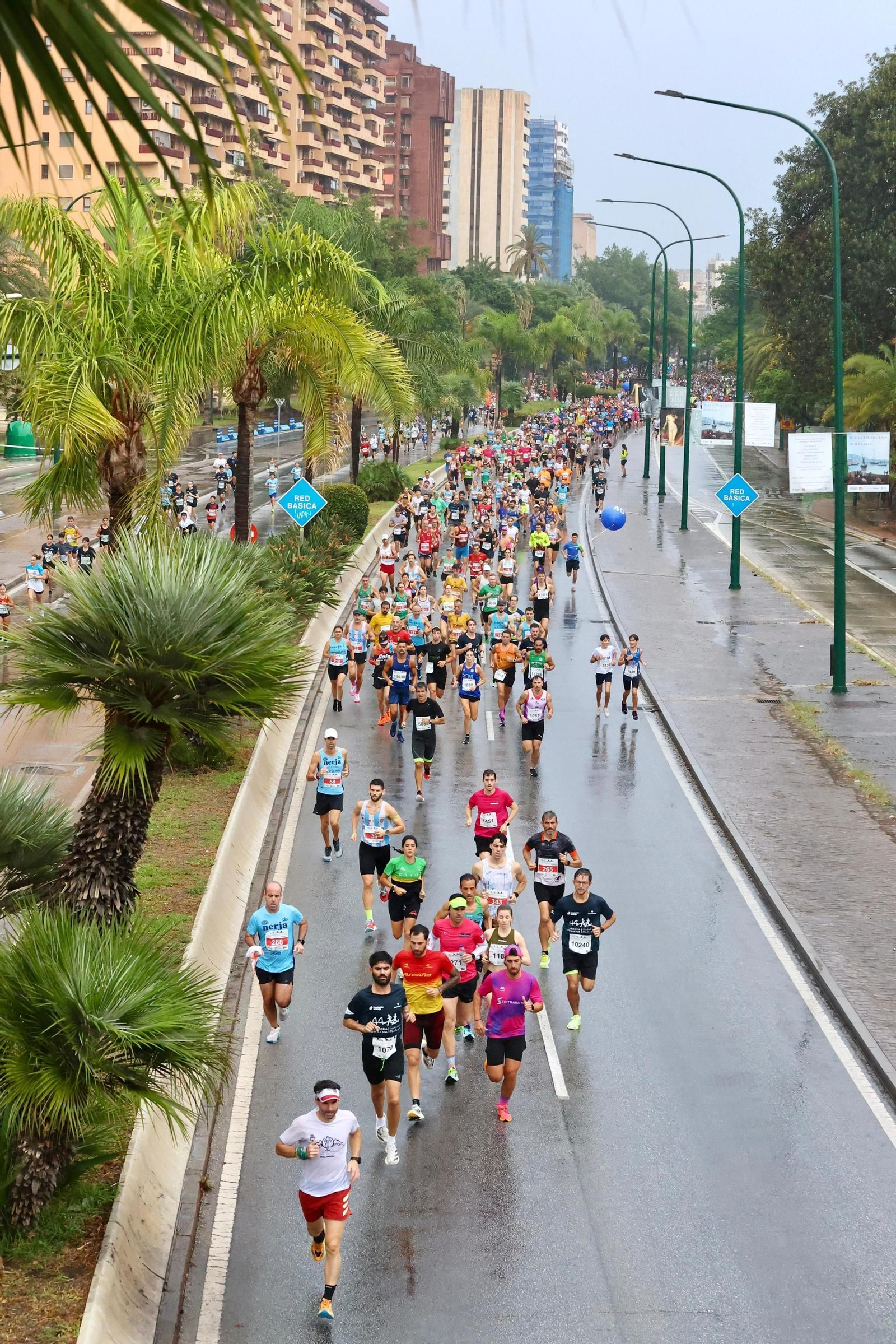 Búscate en las fotos de la Carrera Urbana Ciudad de Málaga 2024