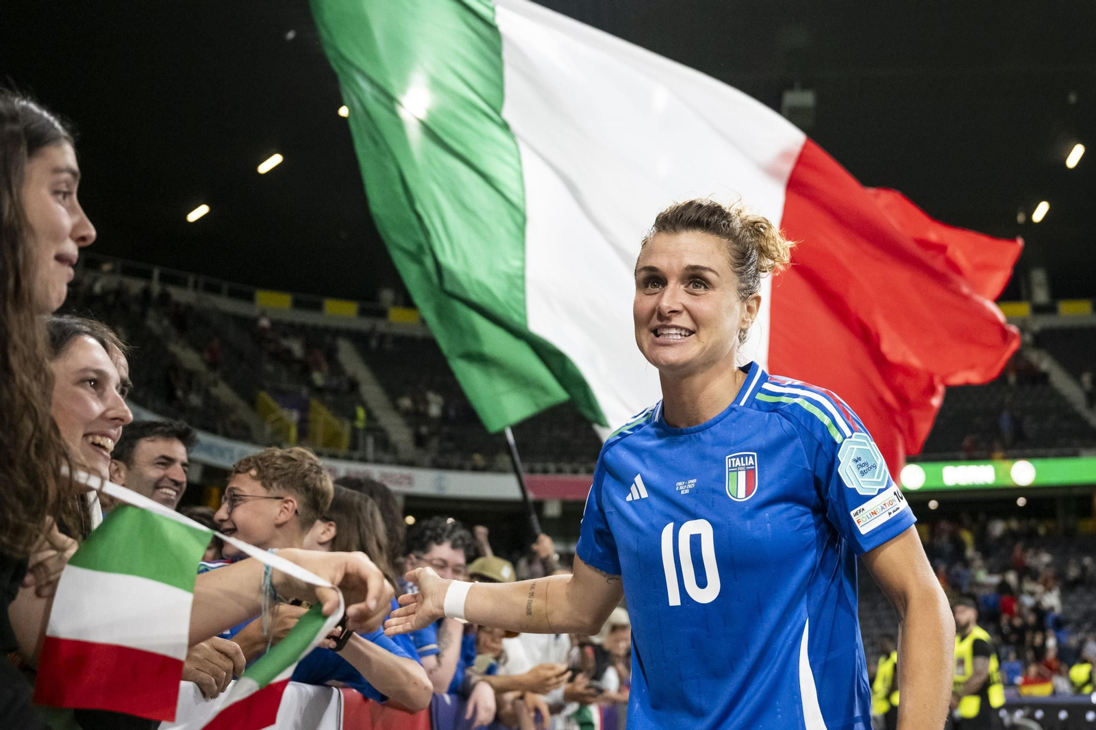 Las fotos del Italia - España de la Eurocopa femenina