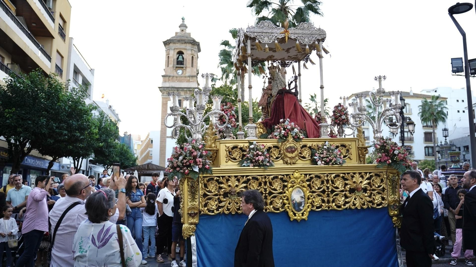 Fotografias de la procesión de la Virgen de Europa por las calles de Algeciras