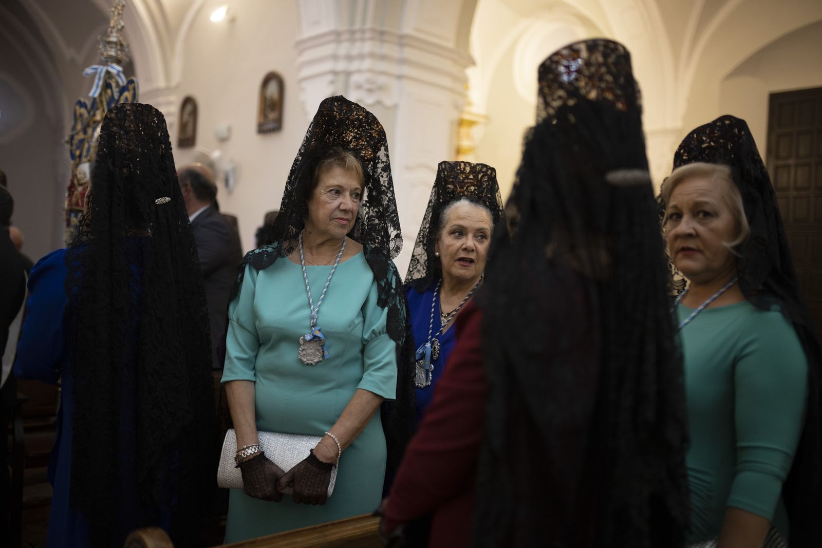 Imágenes de la procesión de la Virgen de la Cinta por el centro de la ciudad