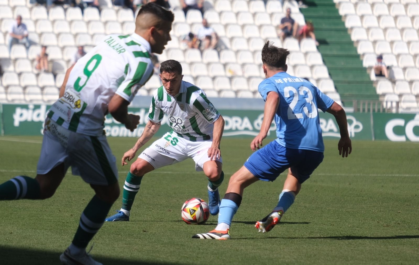 Las mejores fotos del Córdoba CF - Alcoyano en El Arcángel