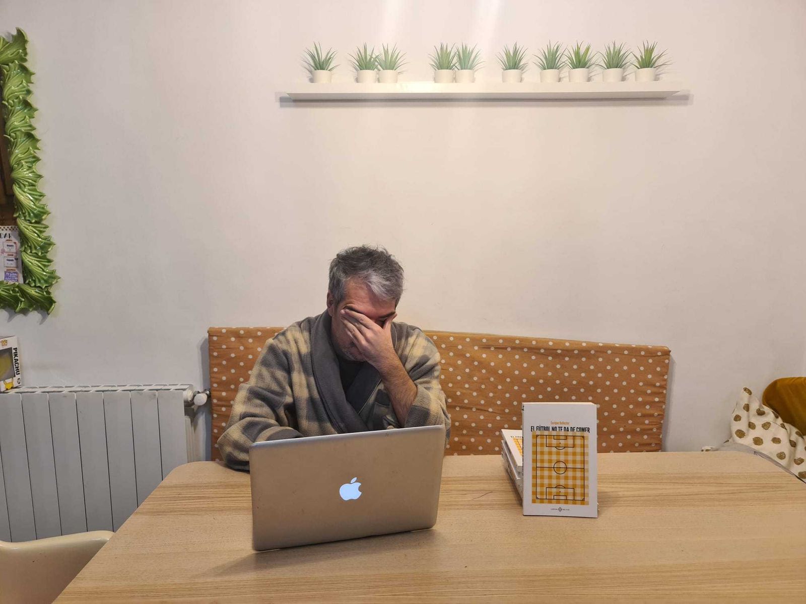 Enrique Ballester, fotografiado por su hija Delia.