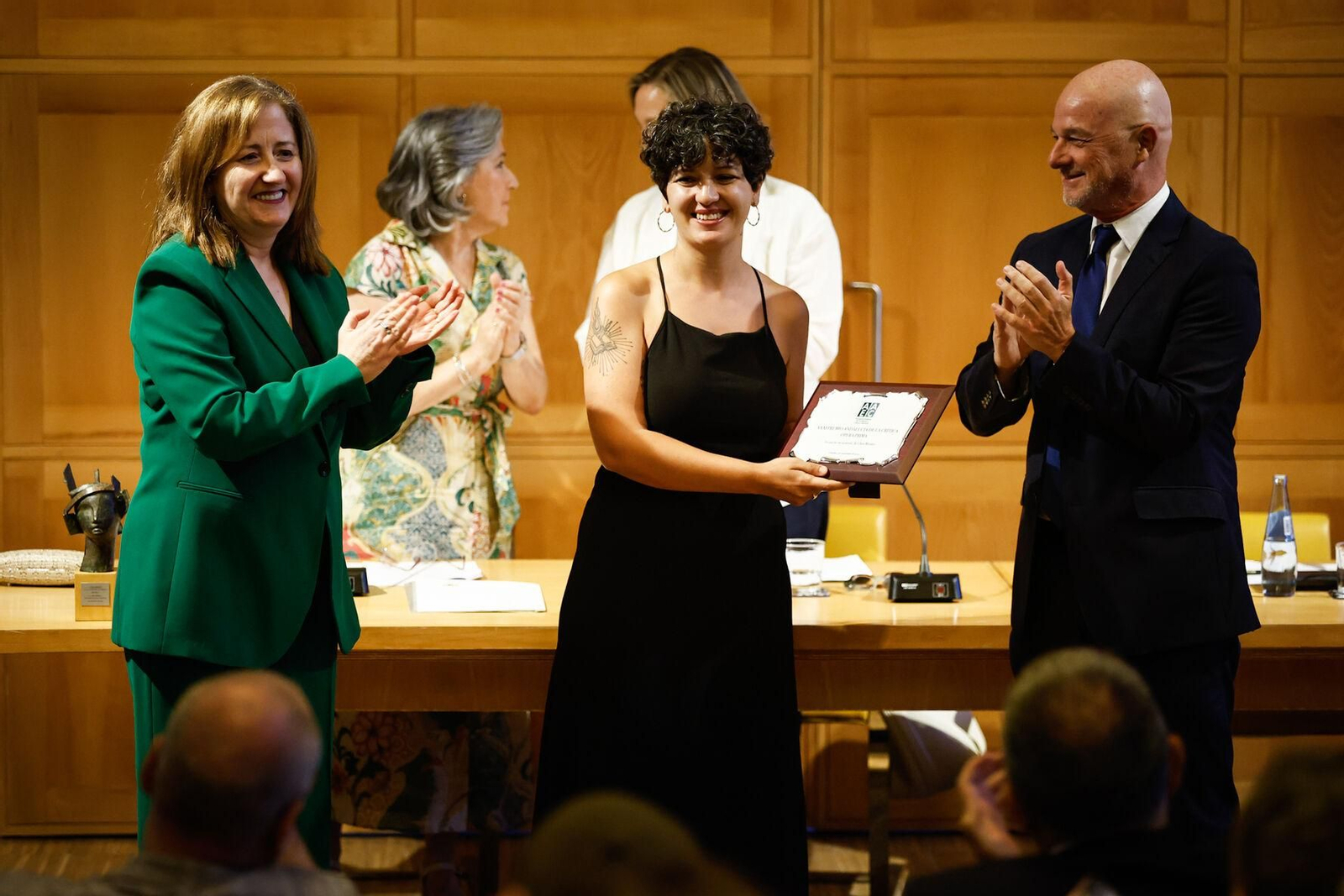 La entrega de los Premios Andalucía de la Crítica en el Palacio de Carlos V de Granada, en imágenes