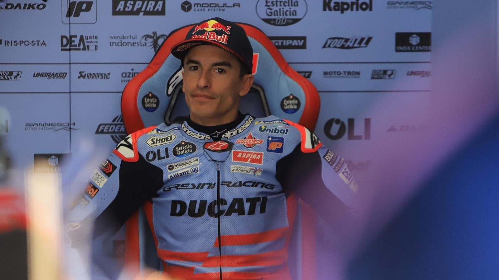 Marc Márquez, en boxes.