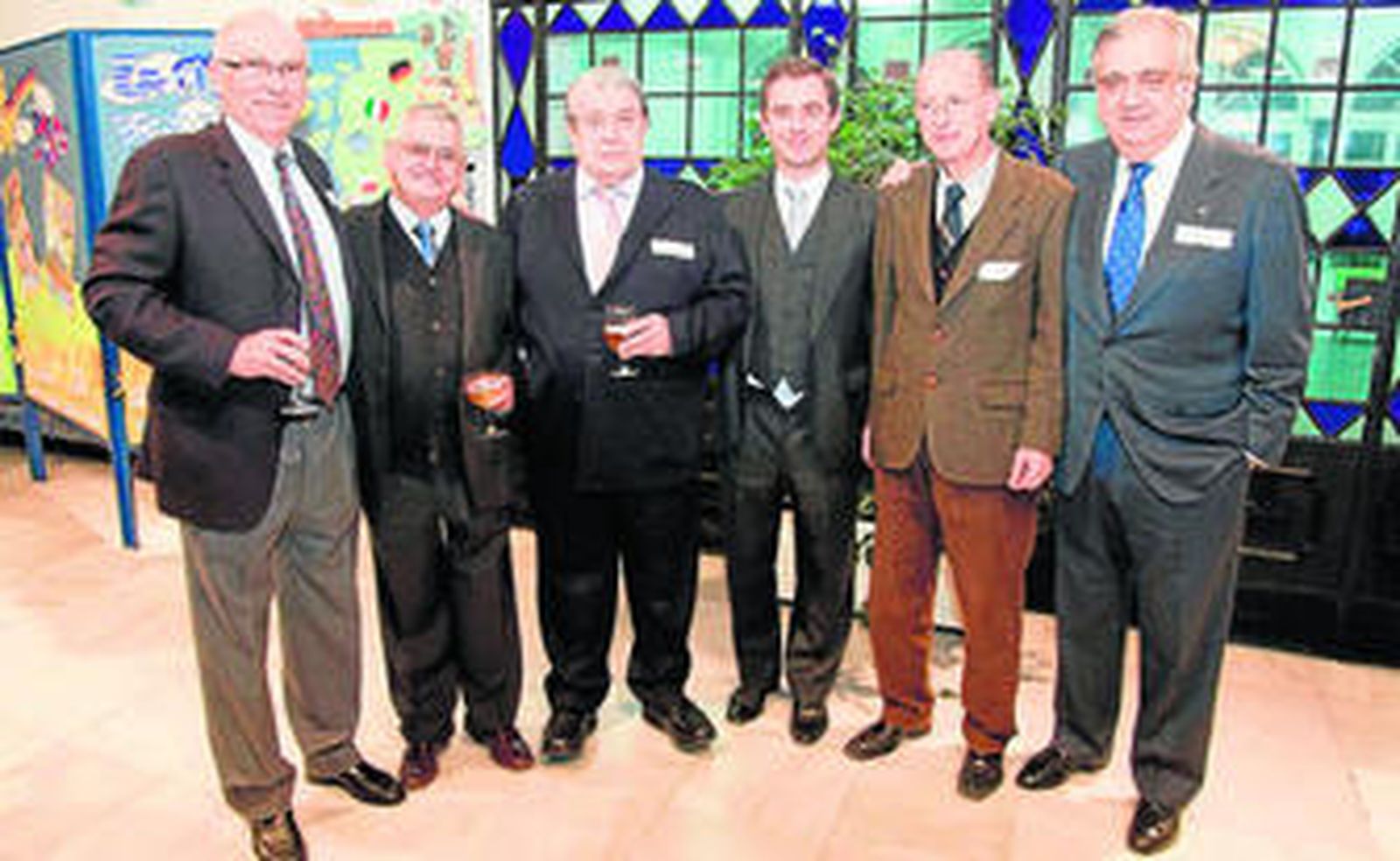 Federico de Seras Chopard, Juan Plata, Domingo Martínez Obradó, Luis Rey, Rafael Cid y Juan Salas.