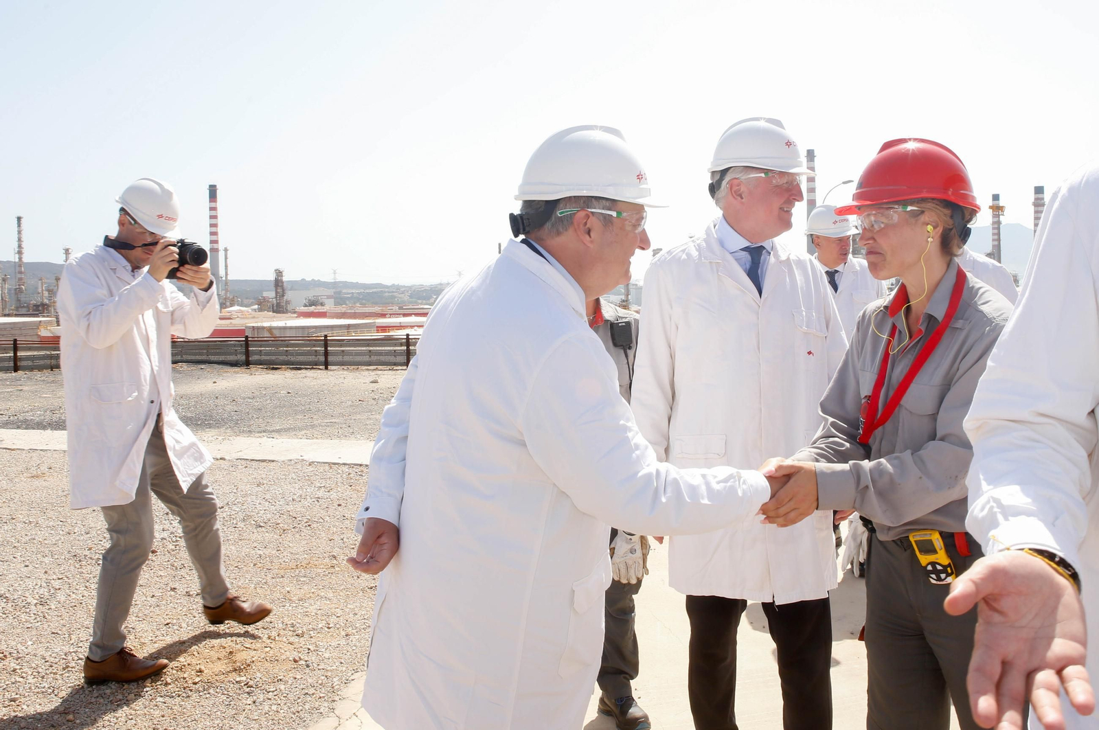 Visita del ministro de Industria al parque de Cepsa en San Roque para conocer sus proyectos de hidrógeno verde Visita del ministro de Industria al parque de Cepsa en San Roque para conocer sus proyectos de hidrógeno verde