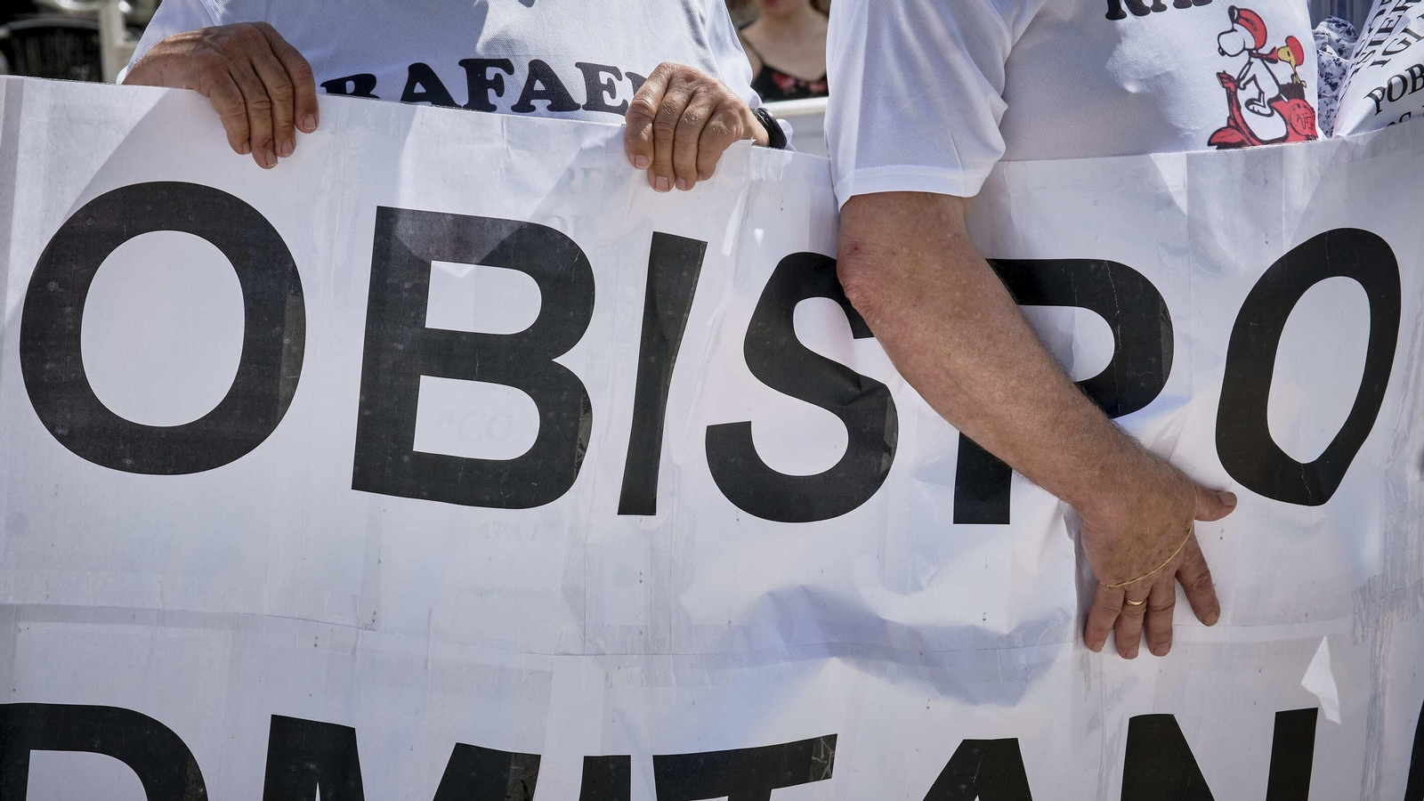 Concentración de apoyo a Rafael Vez, frente a la Catedral.