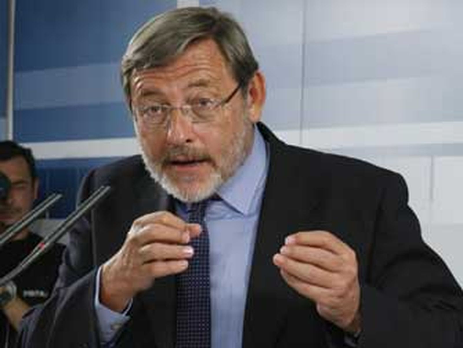 Lissavetzky: "Si llegan las pruebas, se actuará en consecuencia"