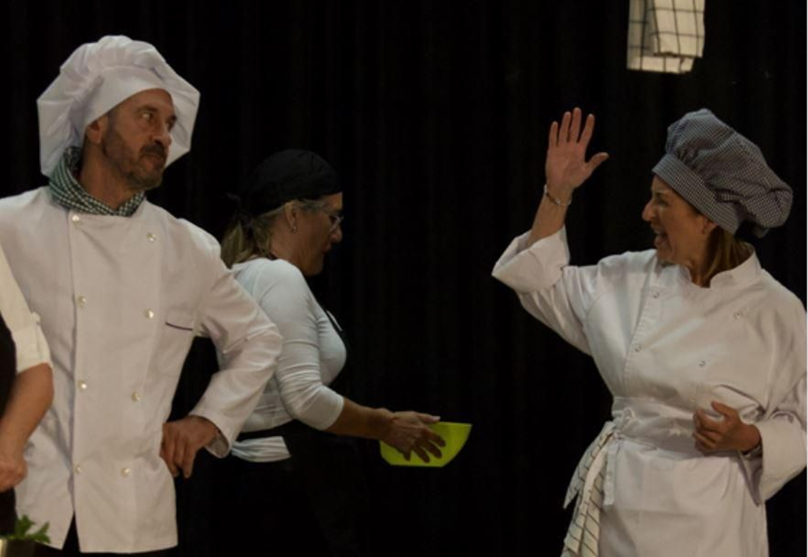La obra de teatro aficionado  'Chef o no chef' abrirá la programación este viernes 8 de noviembre.