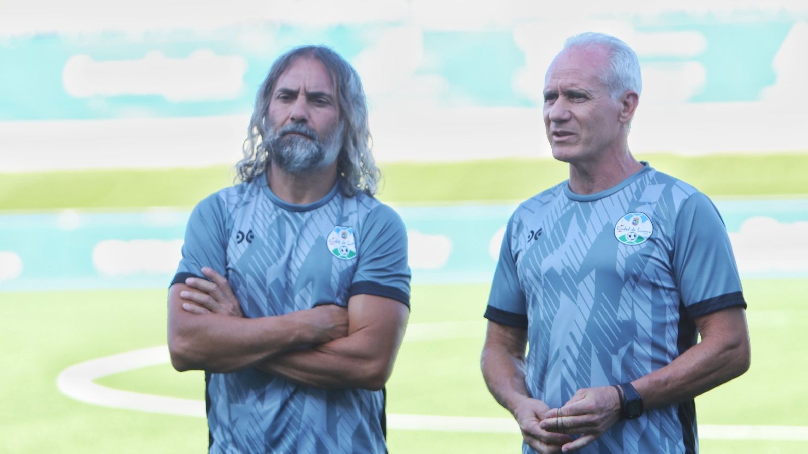 Falete dialoga junto a Juan Cantero 'Juani' durante un entrenamiento.