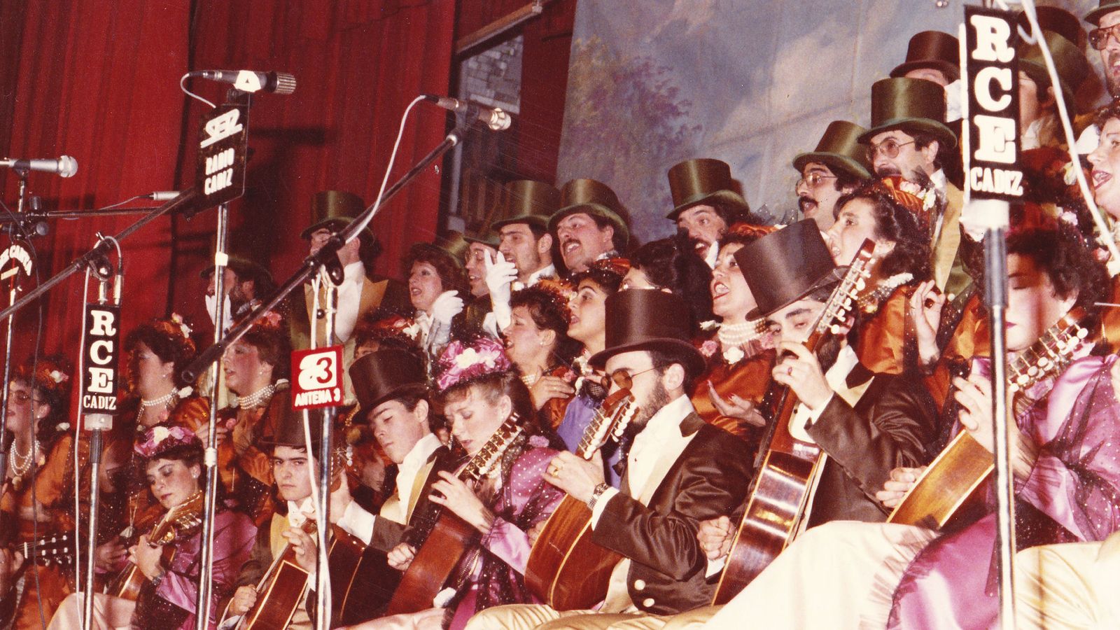 El coro 'Plaza de Mina' (1985).