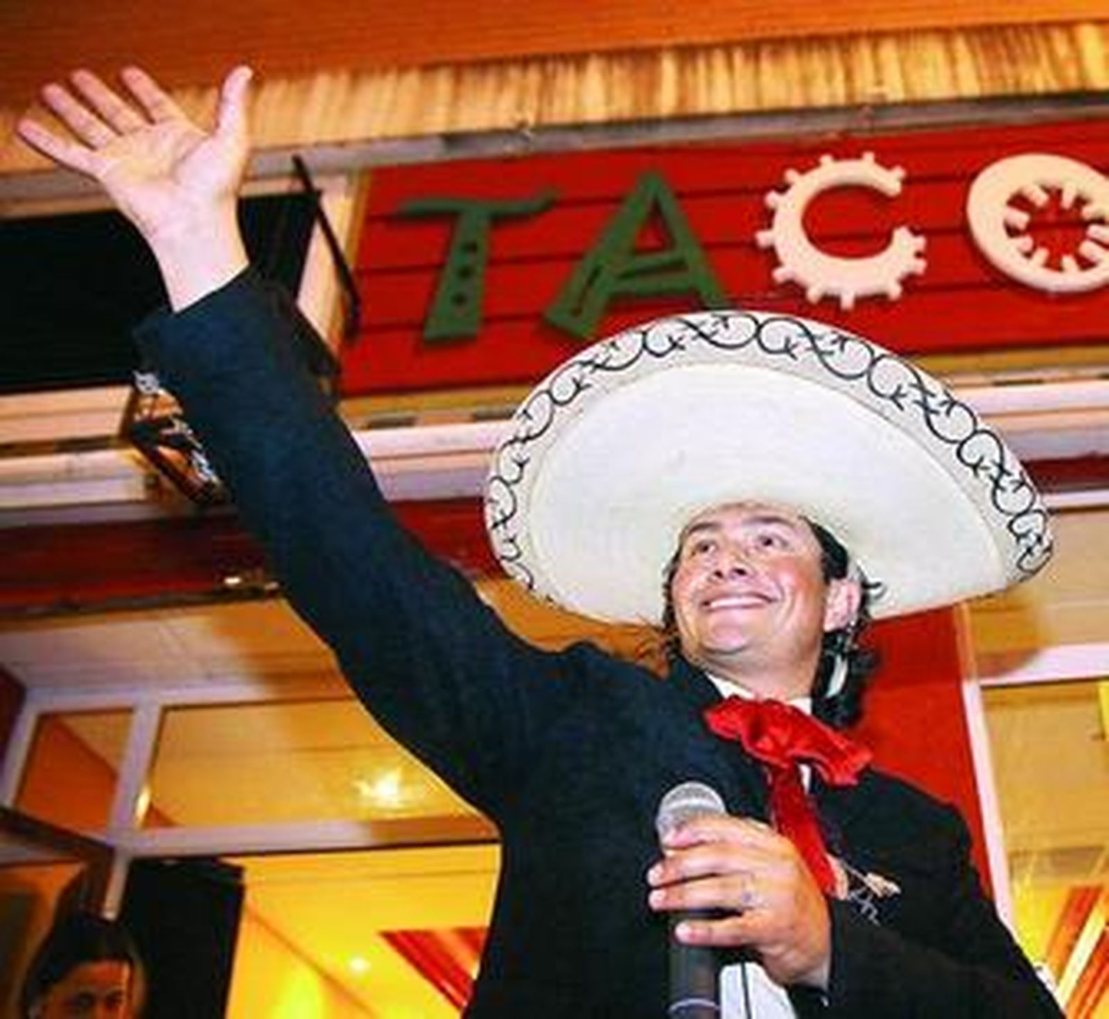 Inauguración del restaurante Taco-T, ayer en el Zoco.