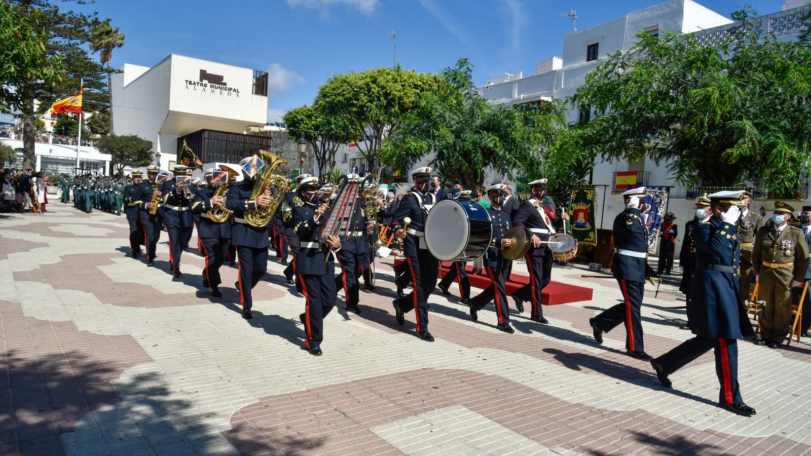 Las fotos de los actos de la Guardia Civil en Tarifa por la festividad de la Virgen del Pilar