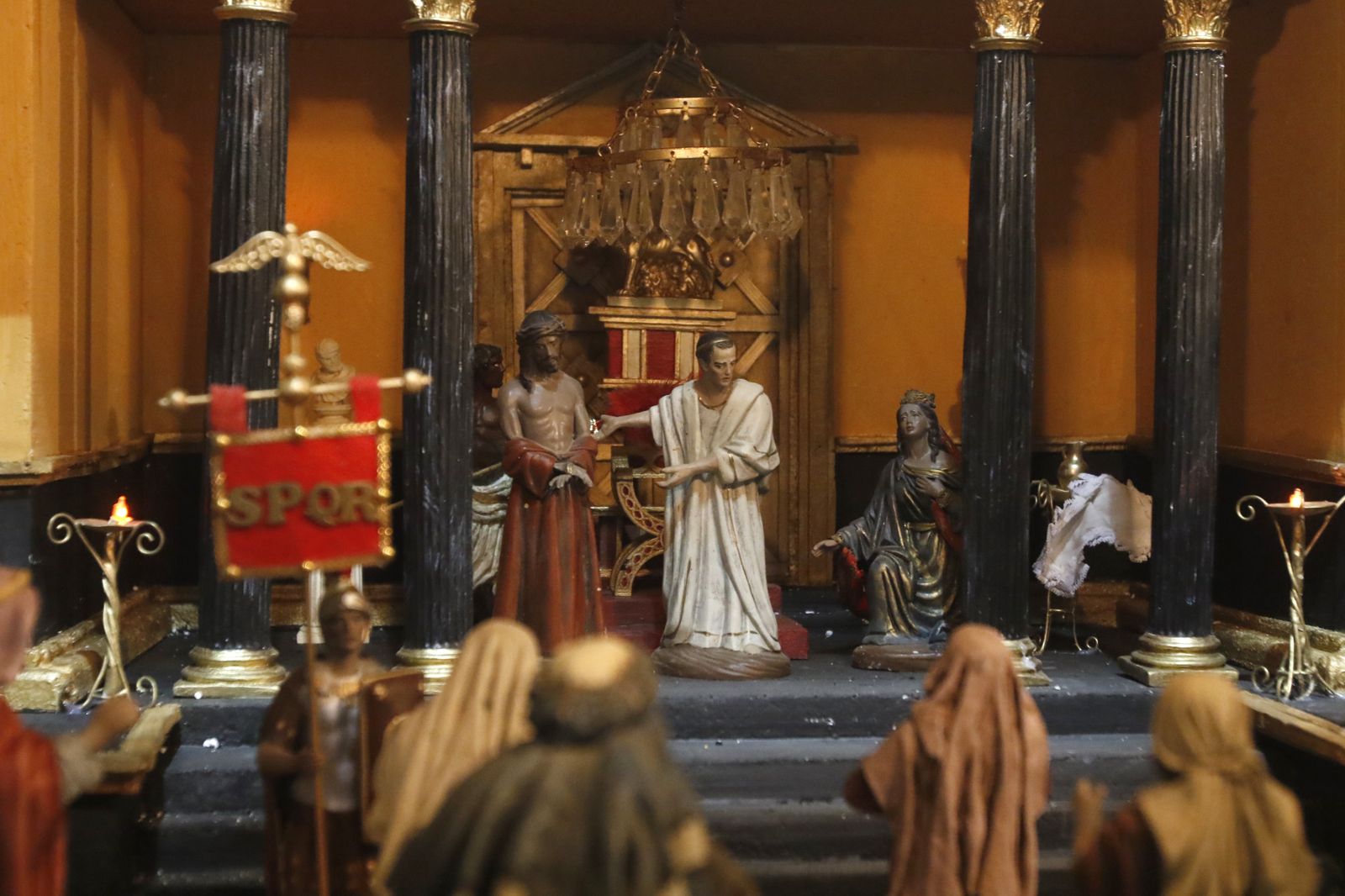 Un recorrido en fotografías por el belén pasionista del centro comercial Zoco de Córdoba