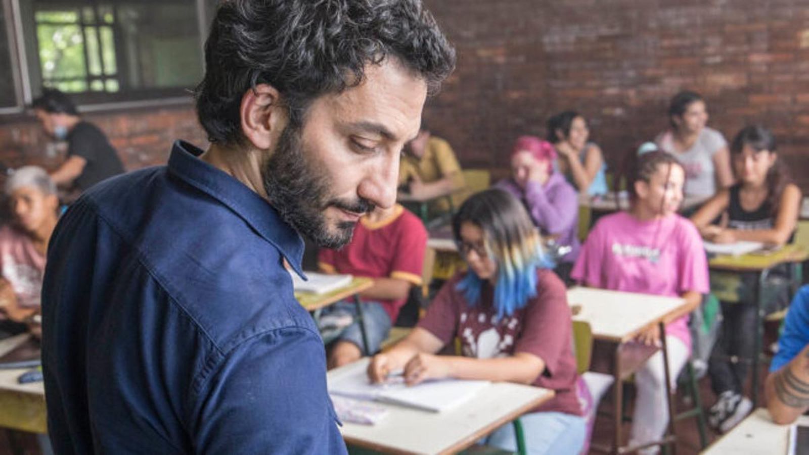 Juan Minujín es el profesor suplente en el filme de Diego Lerman.