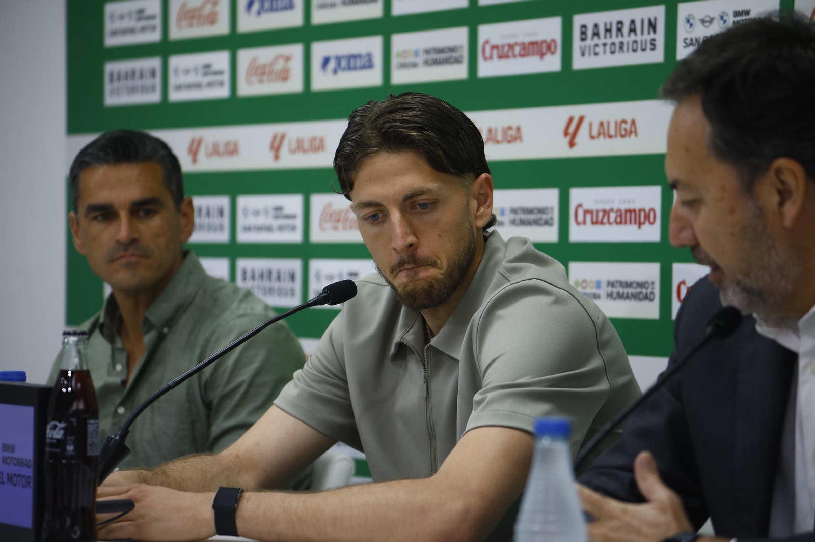 La presentación de la ampliación de contrato de Carlos Marín con el Córdoba CF, en imágenes