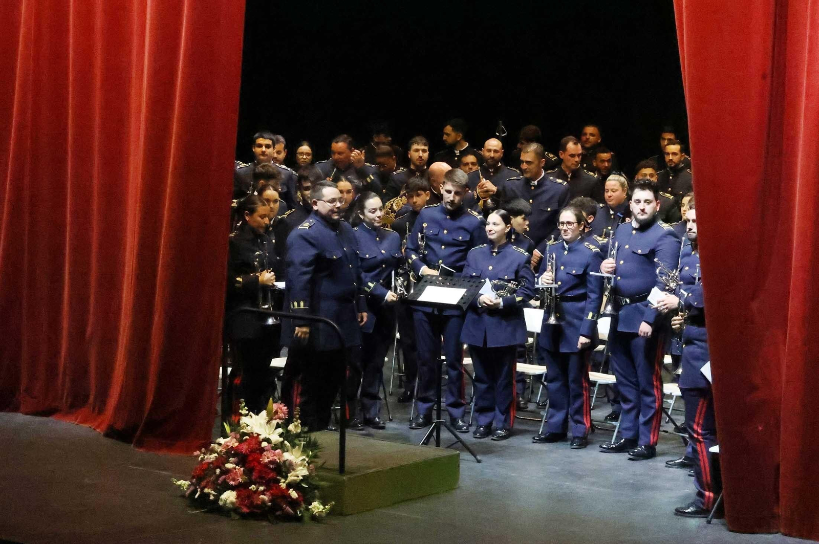 Imágenes del concierto cofrade solidario "Princesa Ari", en la Casa Colón