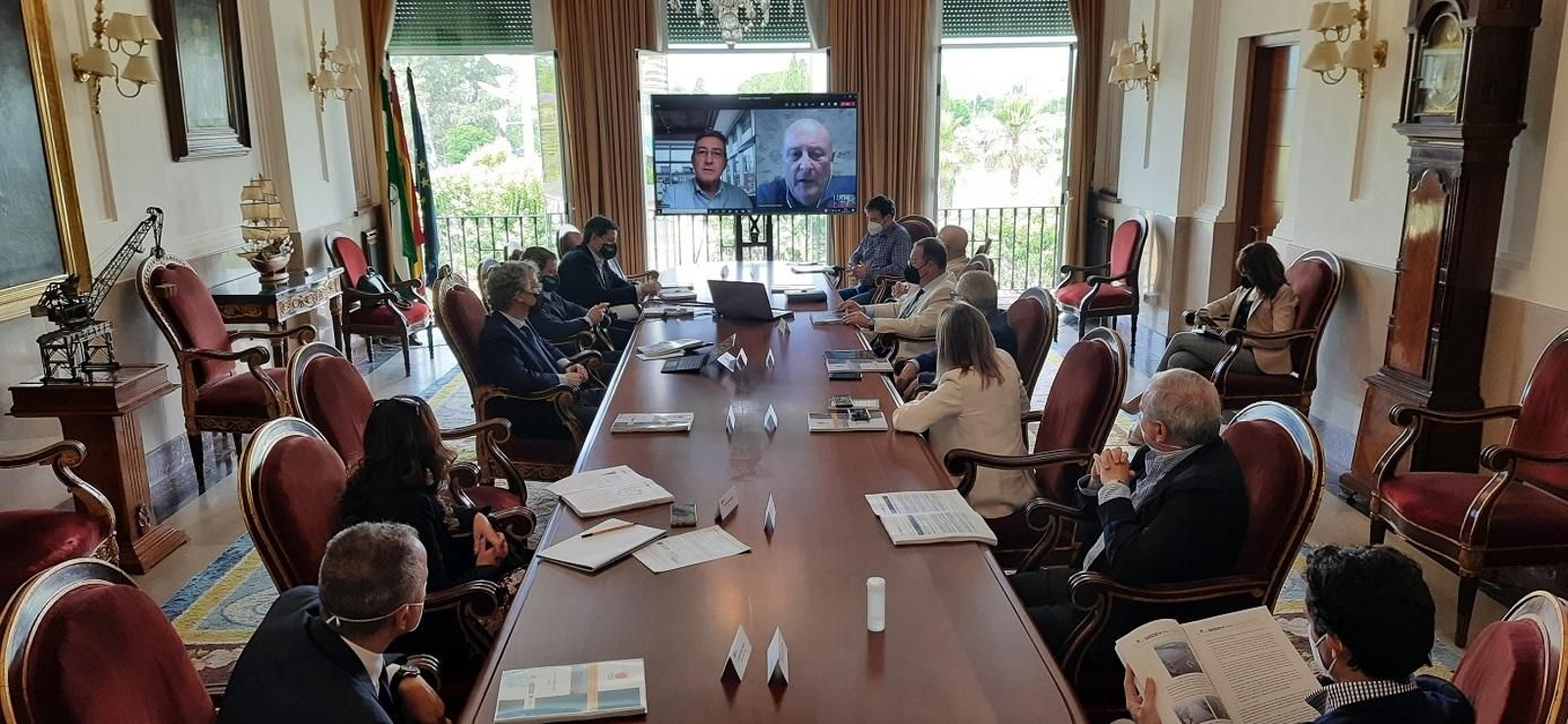 Reunión de la mesa sectorial de Agricultura para la recuperación del estuario, este miércoles.