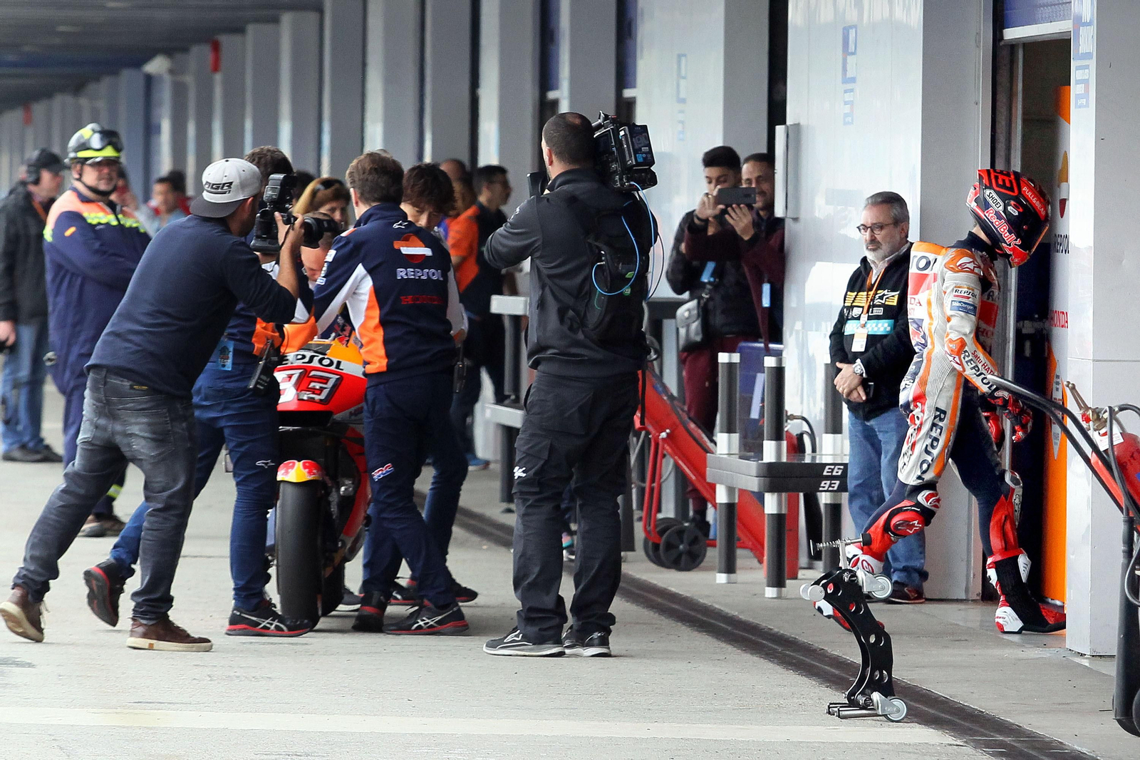 Segundo día de entrenamientos de MotoGP en Jerez