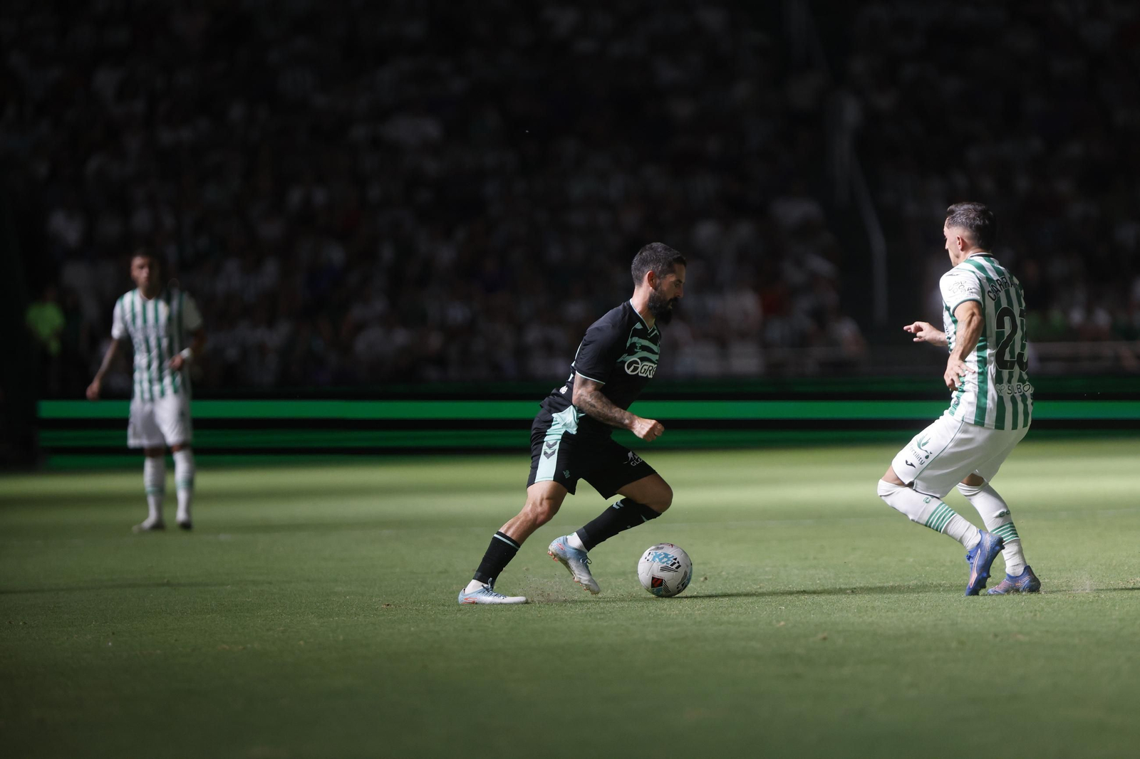Las mejores fotos del partido en El Arcángel entre el Córdoba CF y el Real Betis