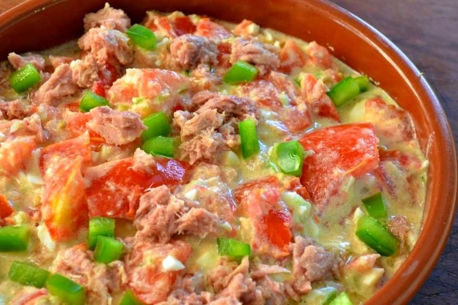La pipirrana es uno de los platos de temporada más suculentos para soportar altas temperaturas.