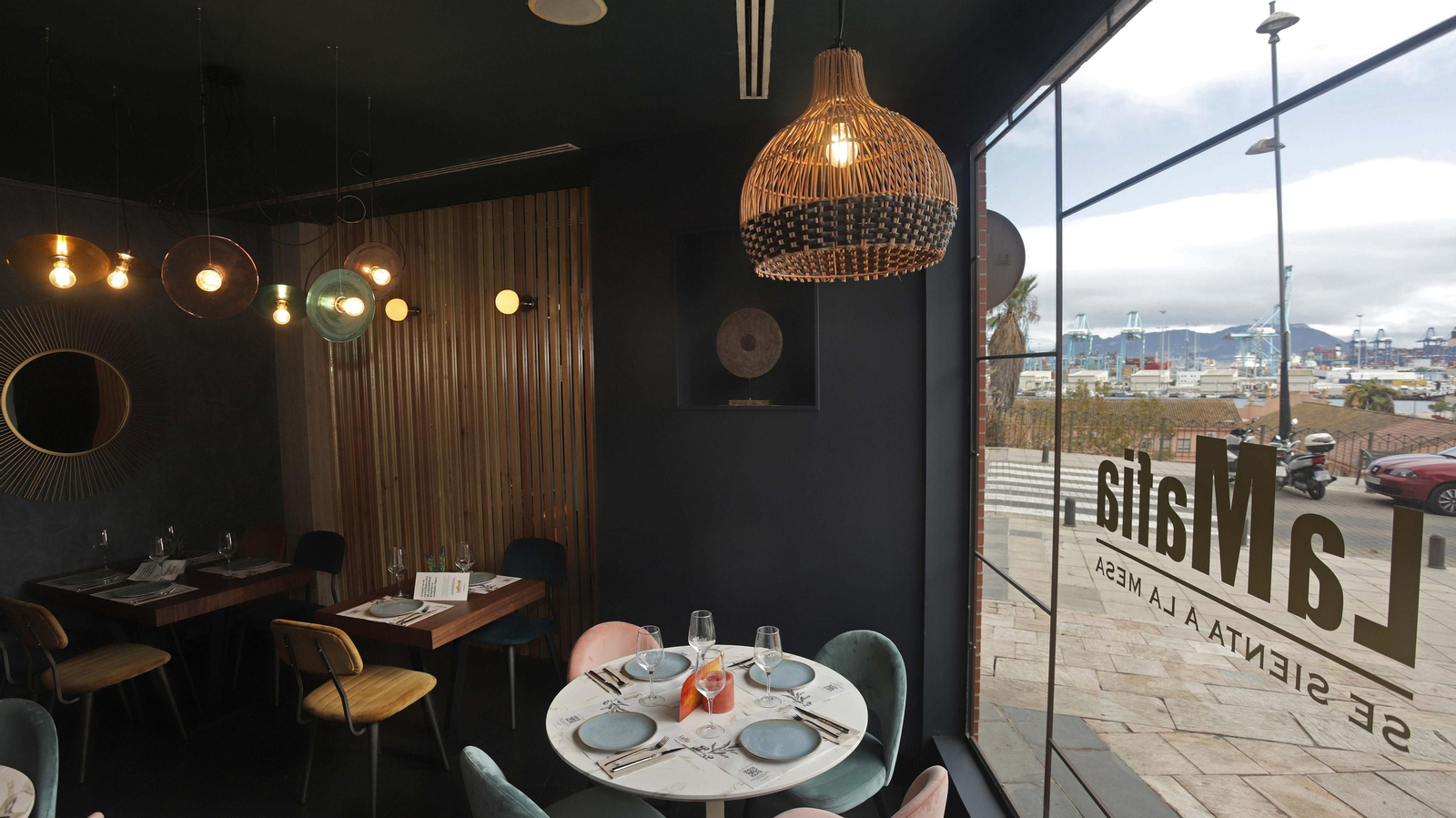 Fotos de la reapertura del restaurante 'La Mafia se sienta a la mesa' en Algeciras Fotos de la reapertura del restaurante 'La Mafia se sienta a la mesa' en Algeciras