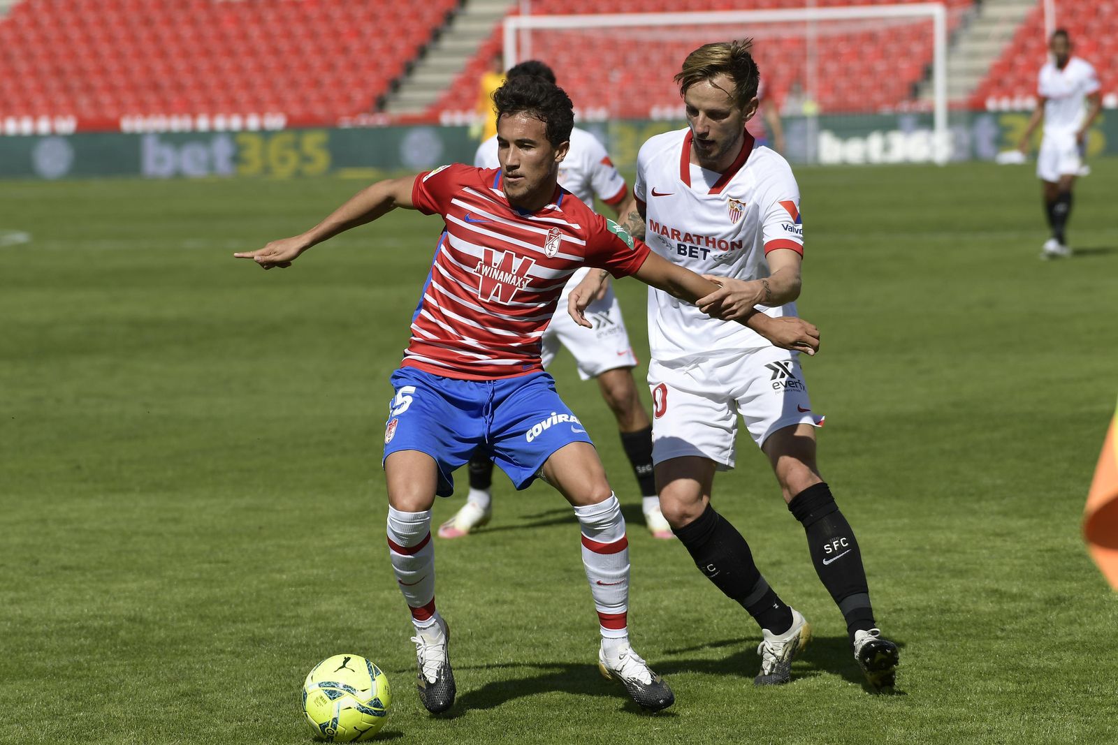 El Granada-Sevilla, en imágenes