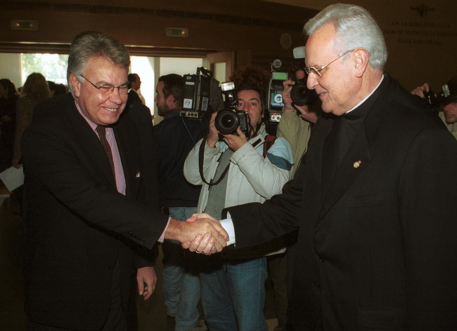 Imágenes del Cardenal Carlos Amigo Vallejo