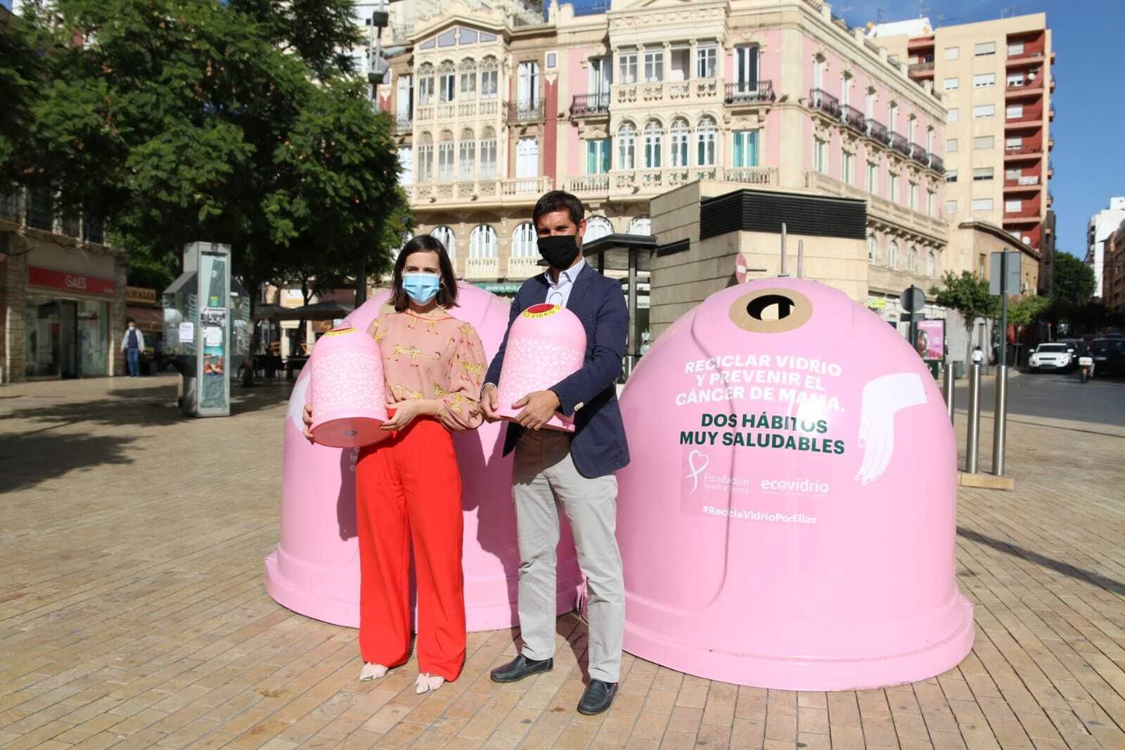 Recicla Vidrio por el Día Mundial contra el Cáncer de Mama,