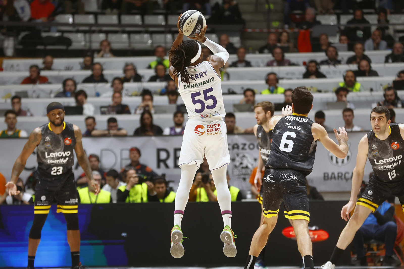 El Lenovo Tenerife-Unicaja, en fotos