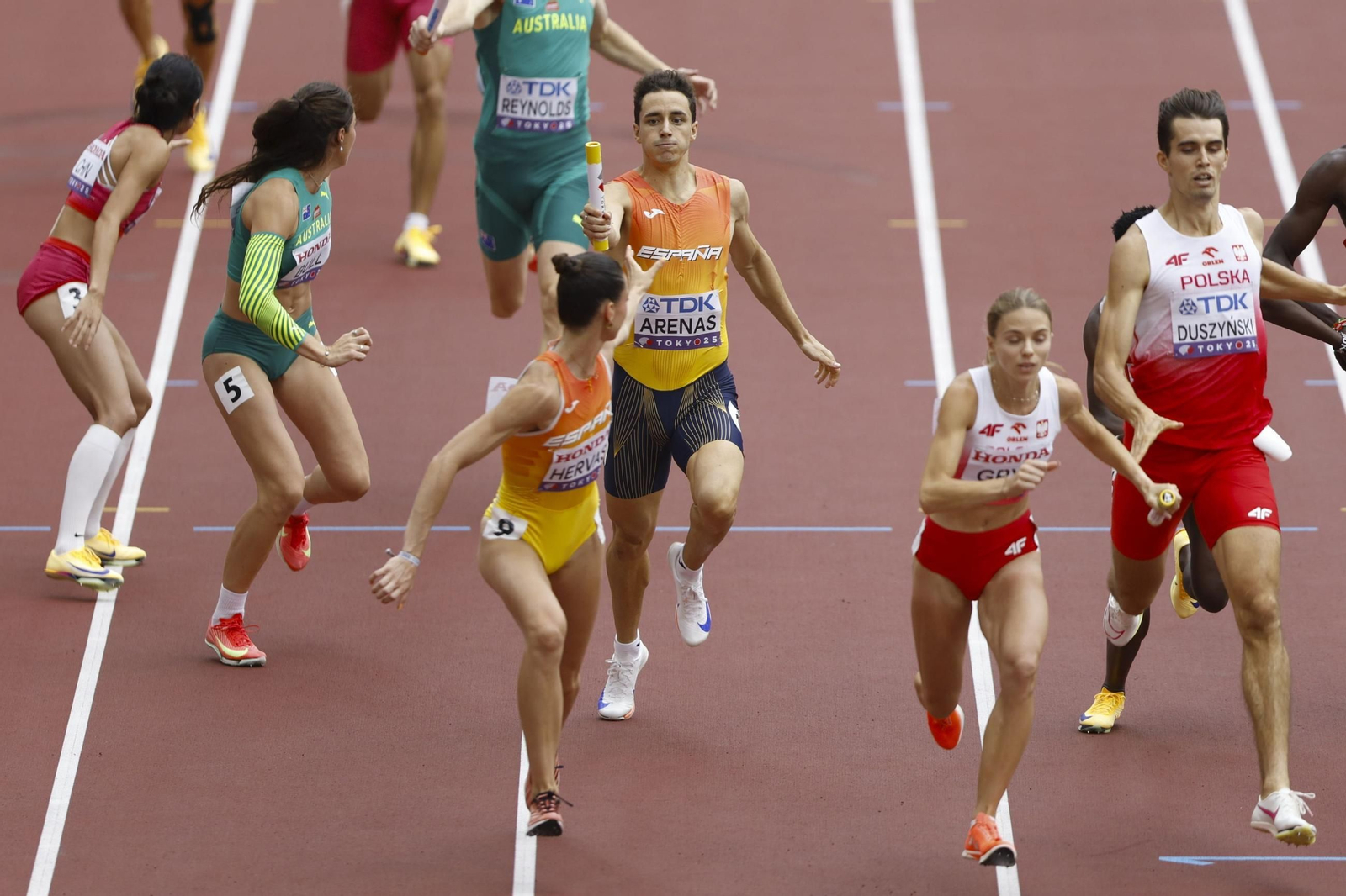 Las mejores fotos del título mundial de María Pérez y del resto de la jornada