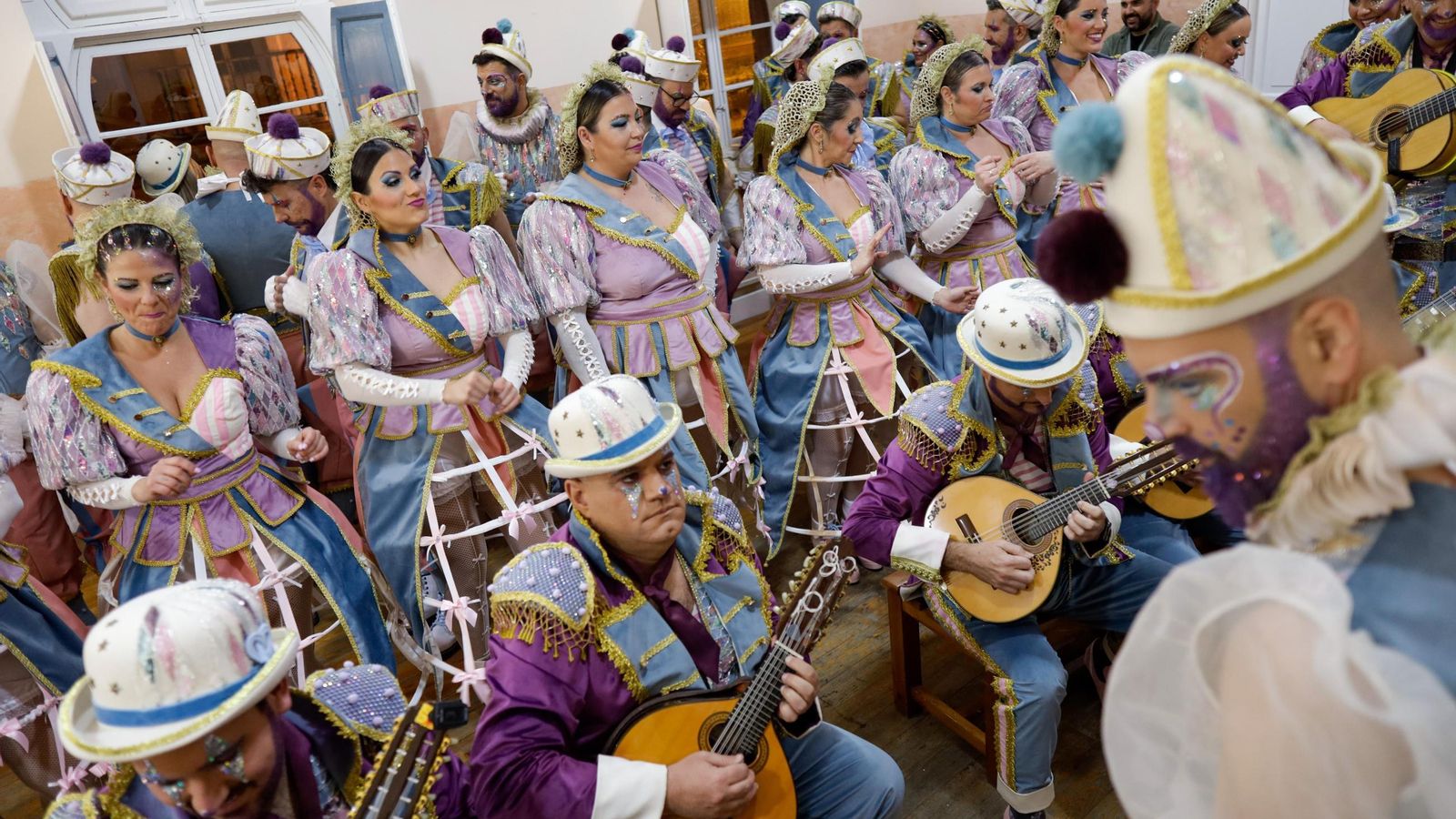 Búscate entre las mejores imágenes de la segunda semifinal del COAC 2025
