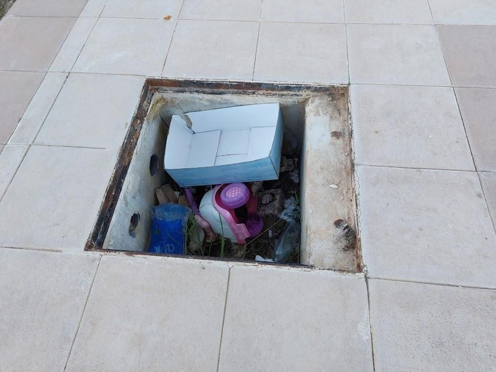 Inmediaciones del Jaén Plaza.