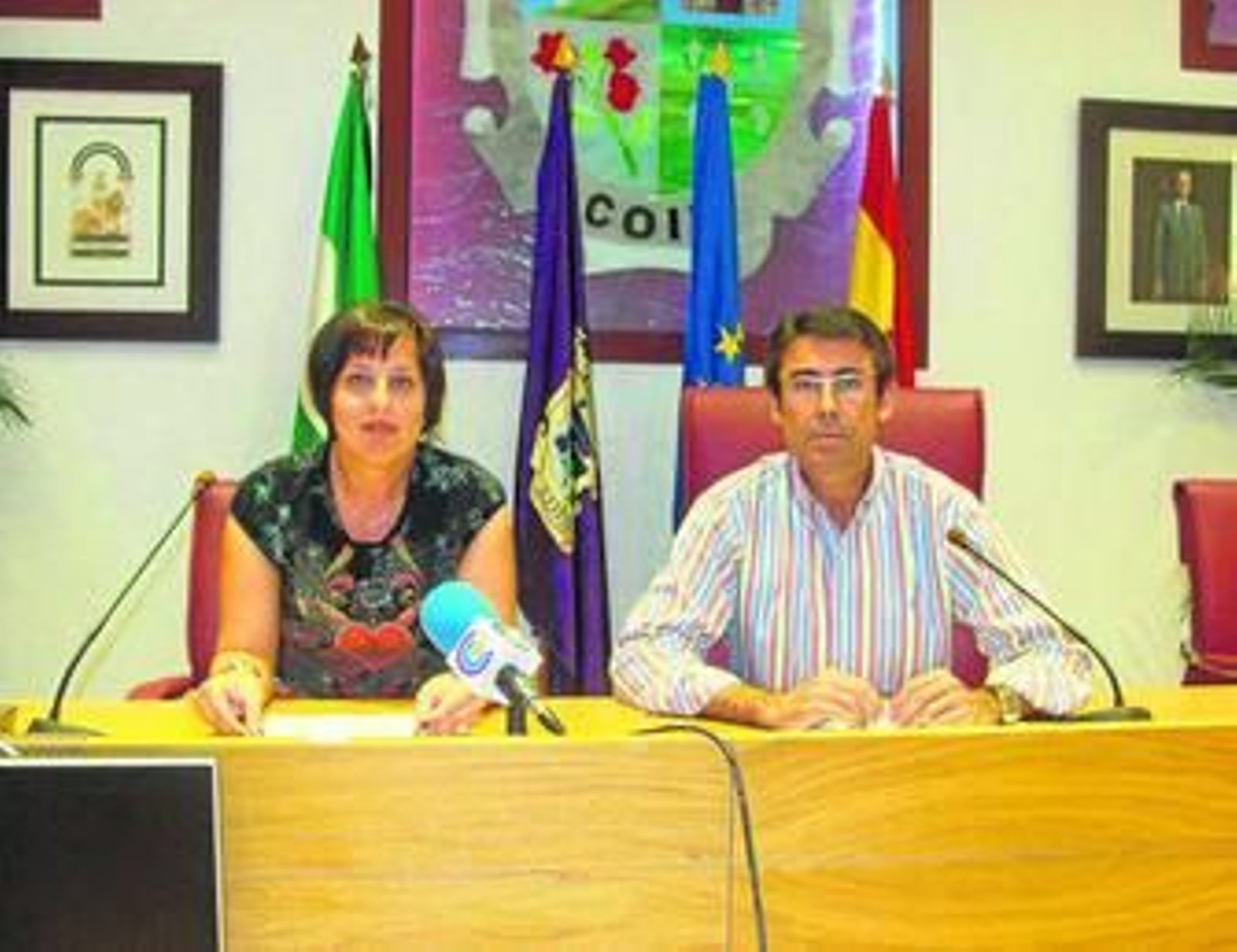 Fernando Fernández, en la rueda de prensa ofrecida ayer.