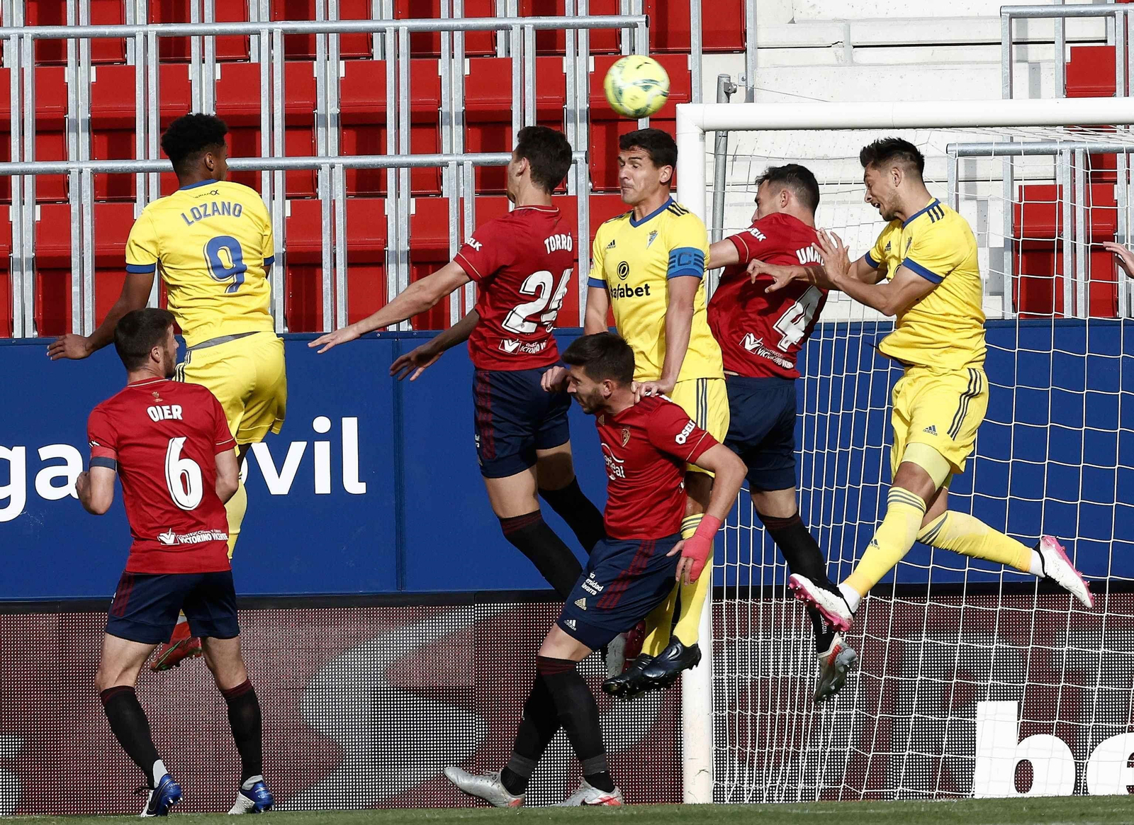 Las imágenes del Osasuna-Cádiz