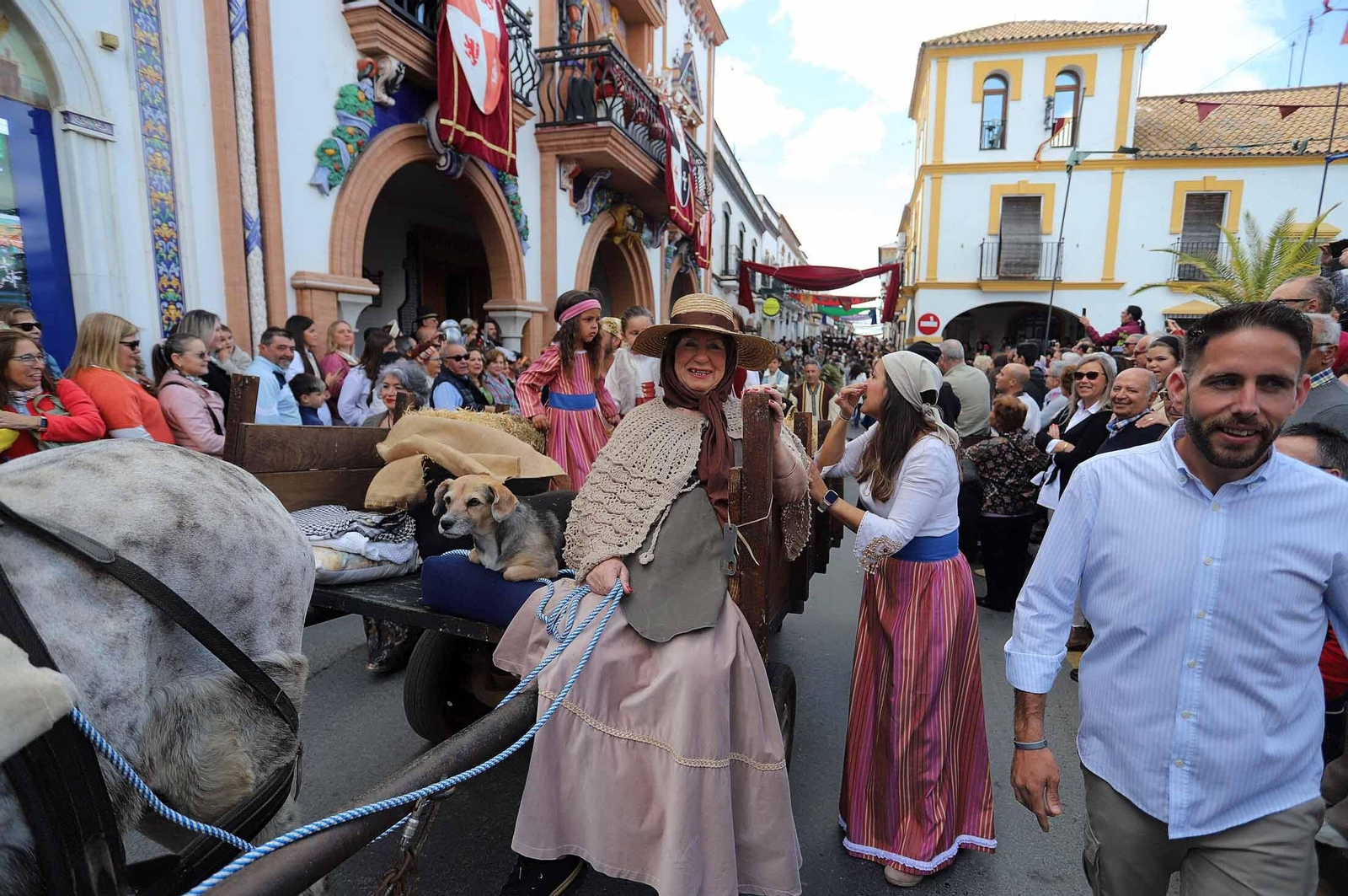 Imágenes del gran ambiente en la Feria Medieval de Palos de la Frontera, Huelva