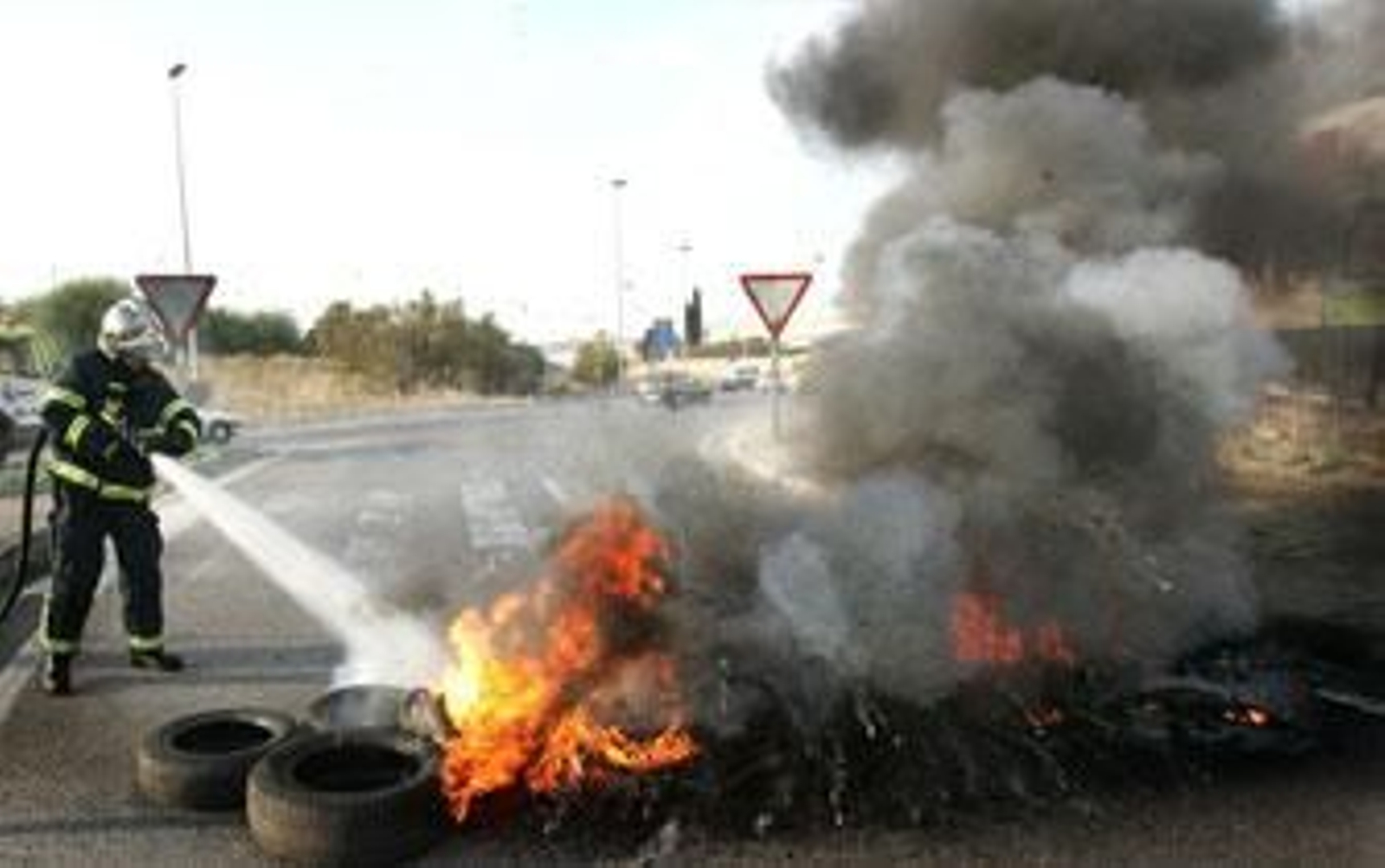 Urbanos Amarillos asegura que la plantilla cobrará hoy las nóminas