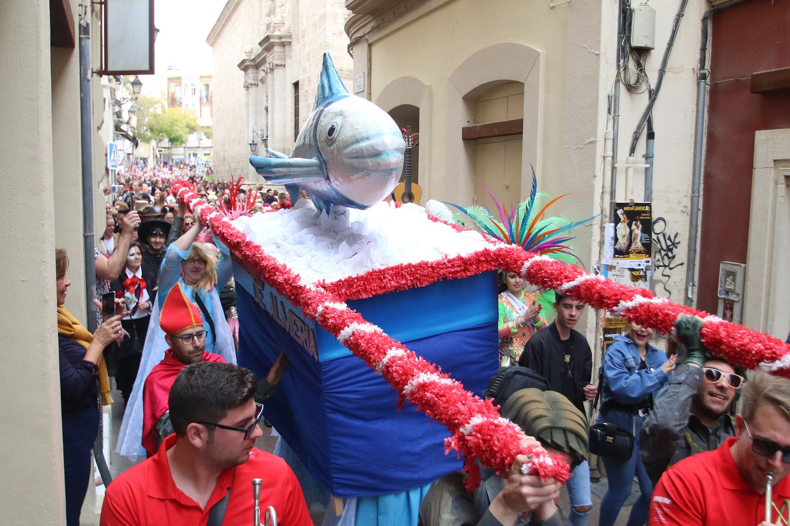Fotogalería del Entierro de la Sardina. Carnaval Almería 2020
