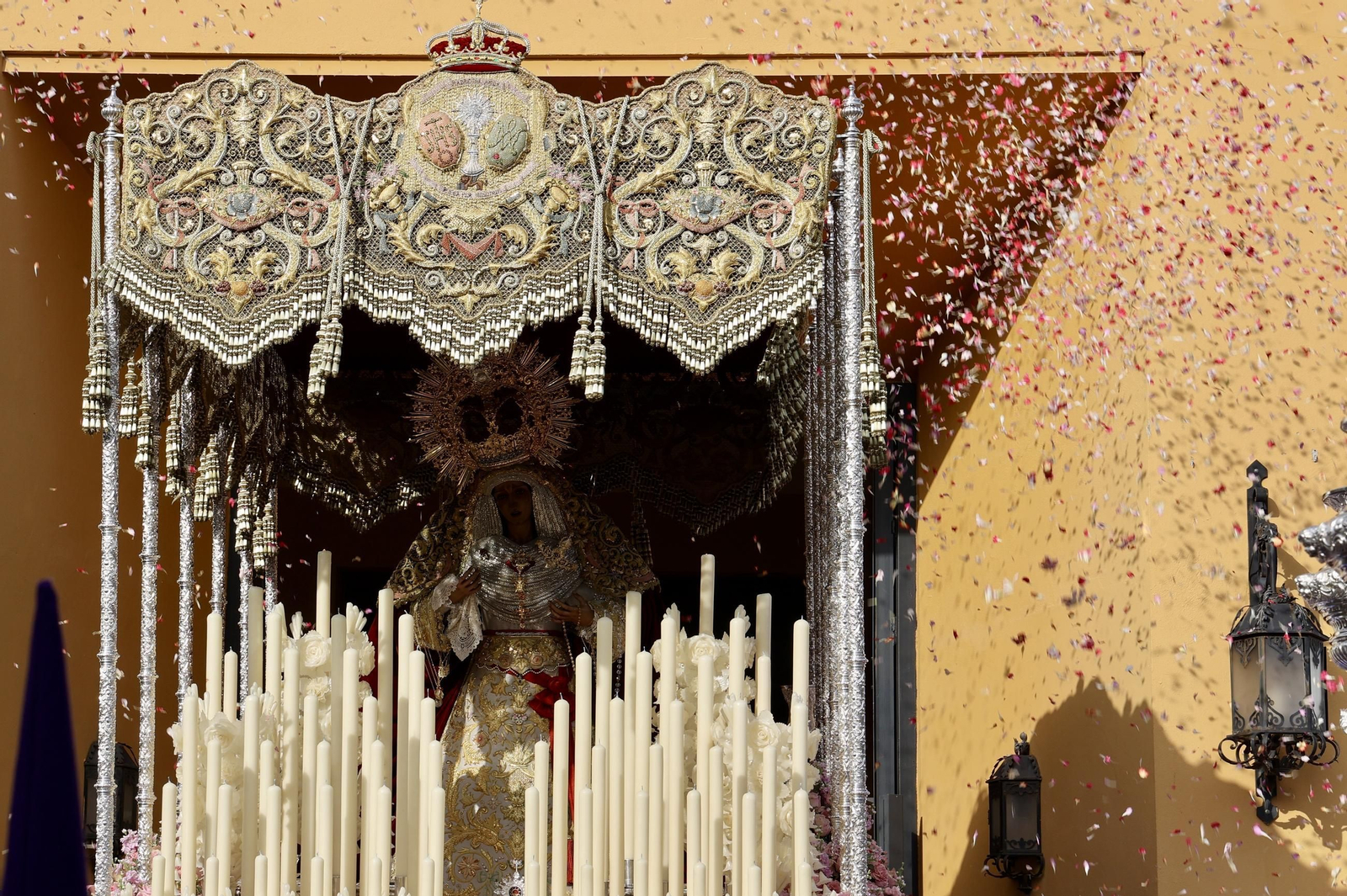 Las imágenes de la Hermandad de Pino Montano en la Semana Santa de Sevilla 2025