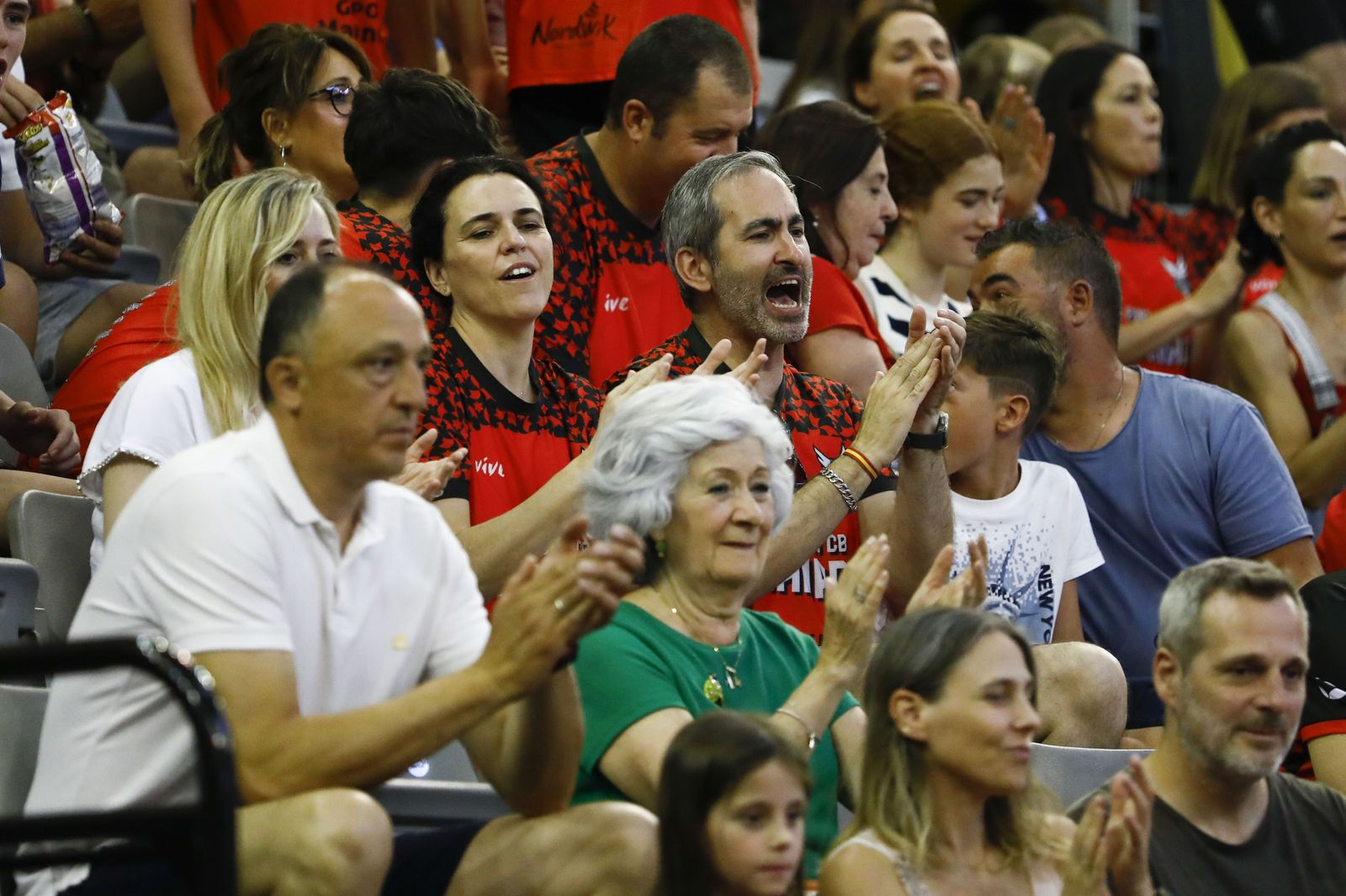 Encuéntrate en el partido de minibasket del Fundación CB Granada