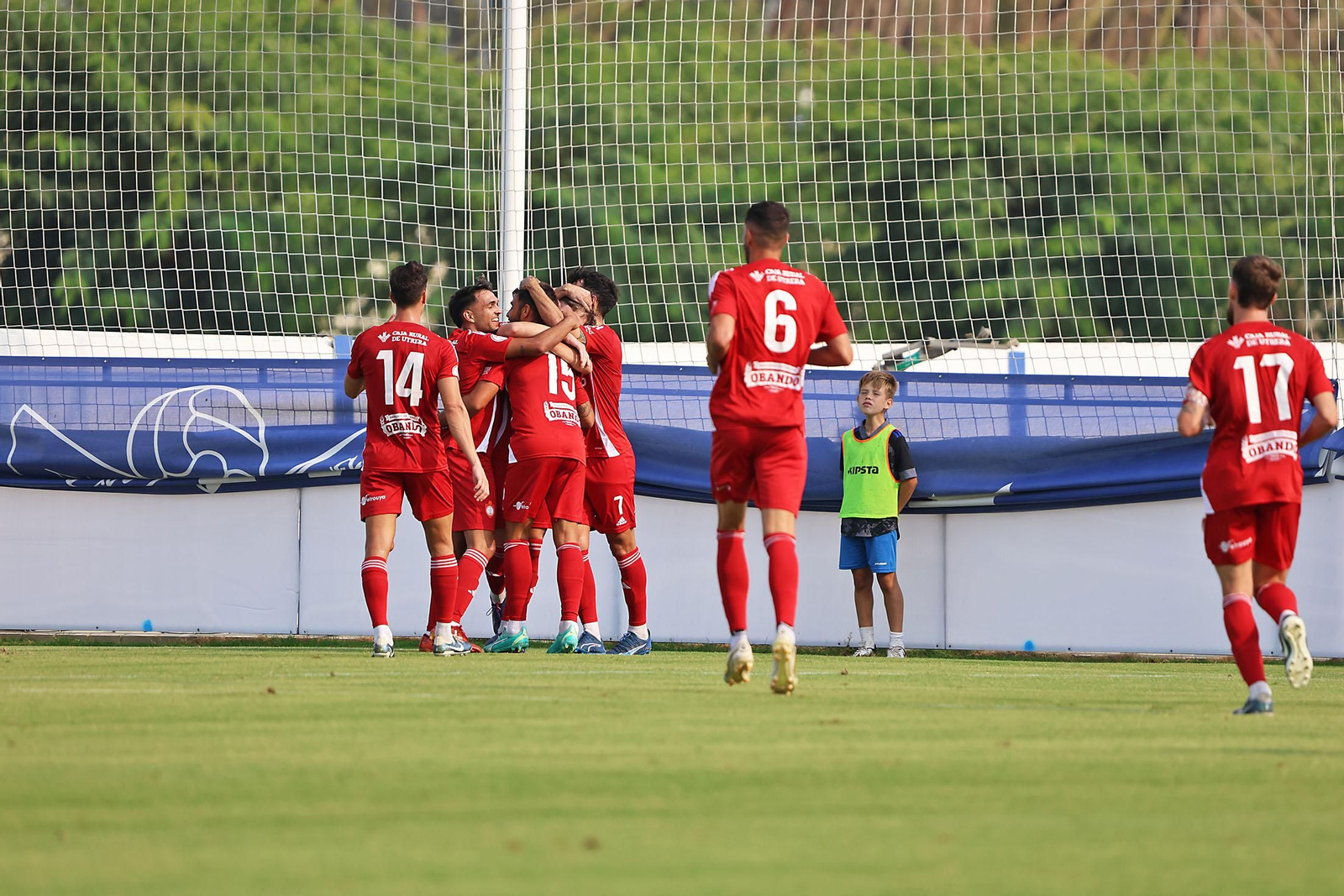 Imágenes del partido entre el Atlético Onubense y el Utrera