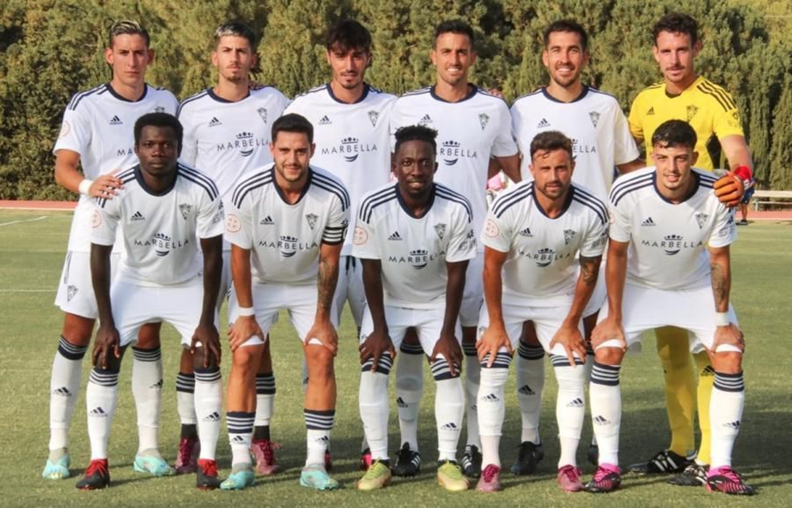 Una formación del Marbella FC