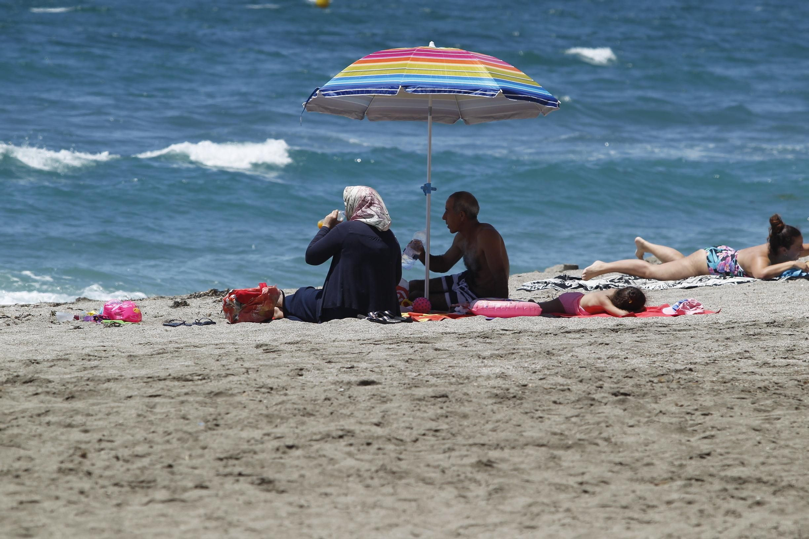 Fotogalería primer día vigilantes playas de Almería
