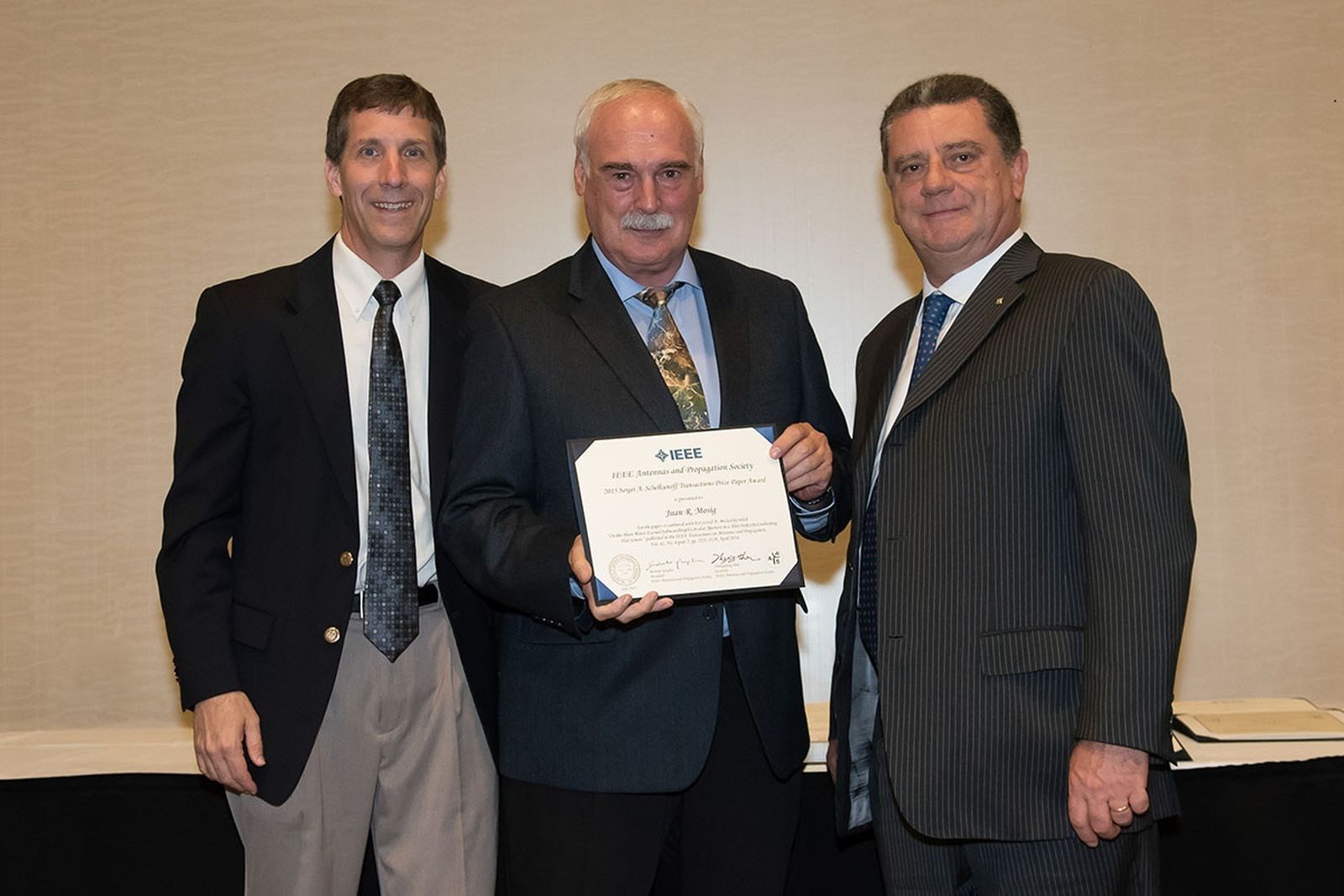 Juan Ramón Mósig, en el centro, en una imagen de archivo.