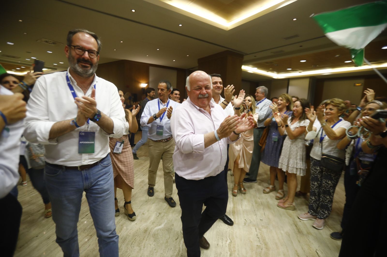 Las fotografías de la fiesta del PP de Córdoba tras su histórica victoria en las elecciones andaluzas