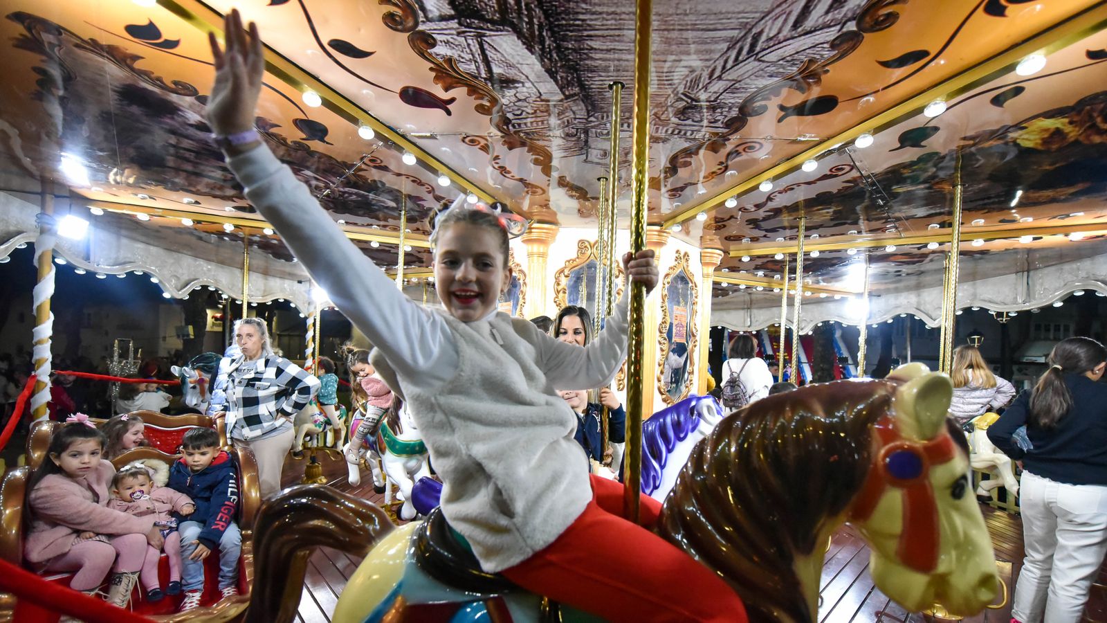 El encendido del alumbrado de Navidad de San Roque, en imágenes