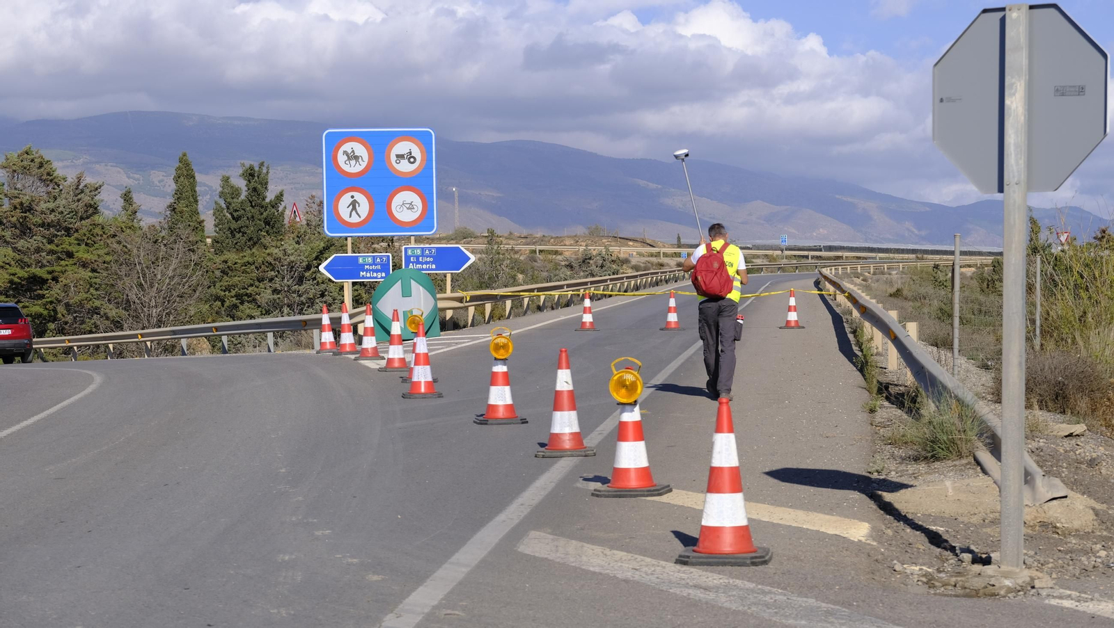 Reparación de los daños por la dana en la Autovía del Mediterráneo, en imágenes