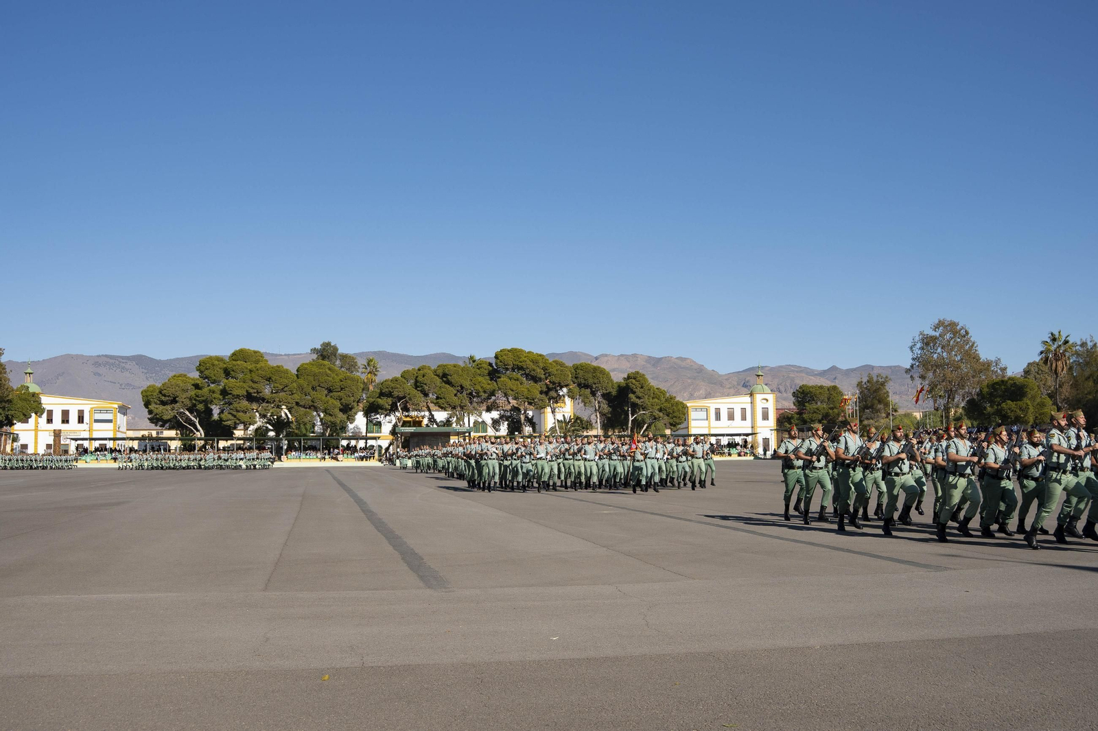Así conmemora el día de la Inmaculada Concepción la Brigada de la Legión en Almería y despide al contingente que parte a Eslovaquia