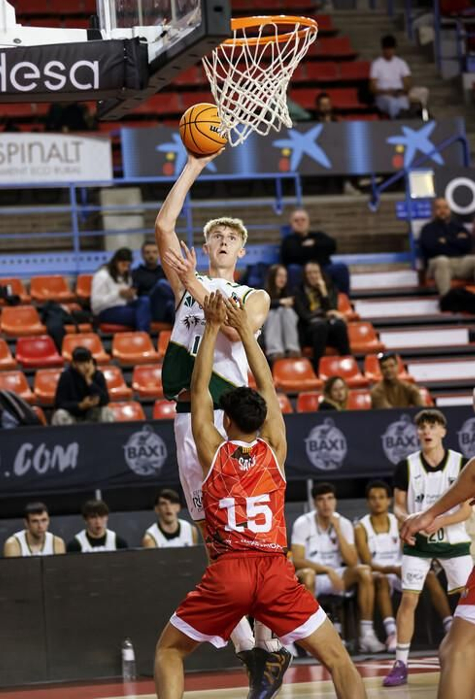 Liga U22: El Unicaja rozó la épica en Manresa con Moller y Butajevas descomunales