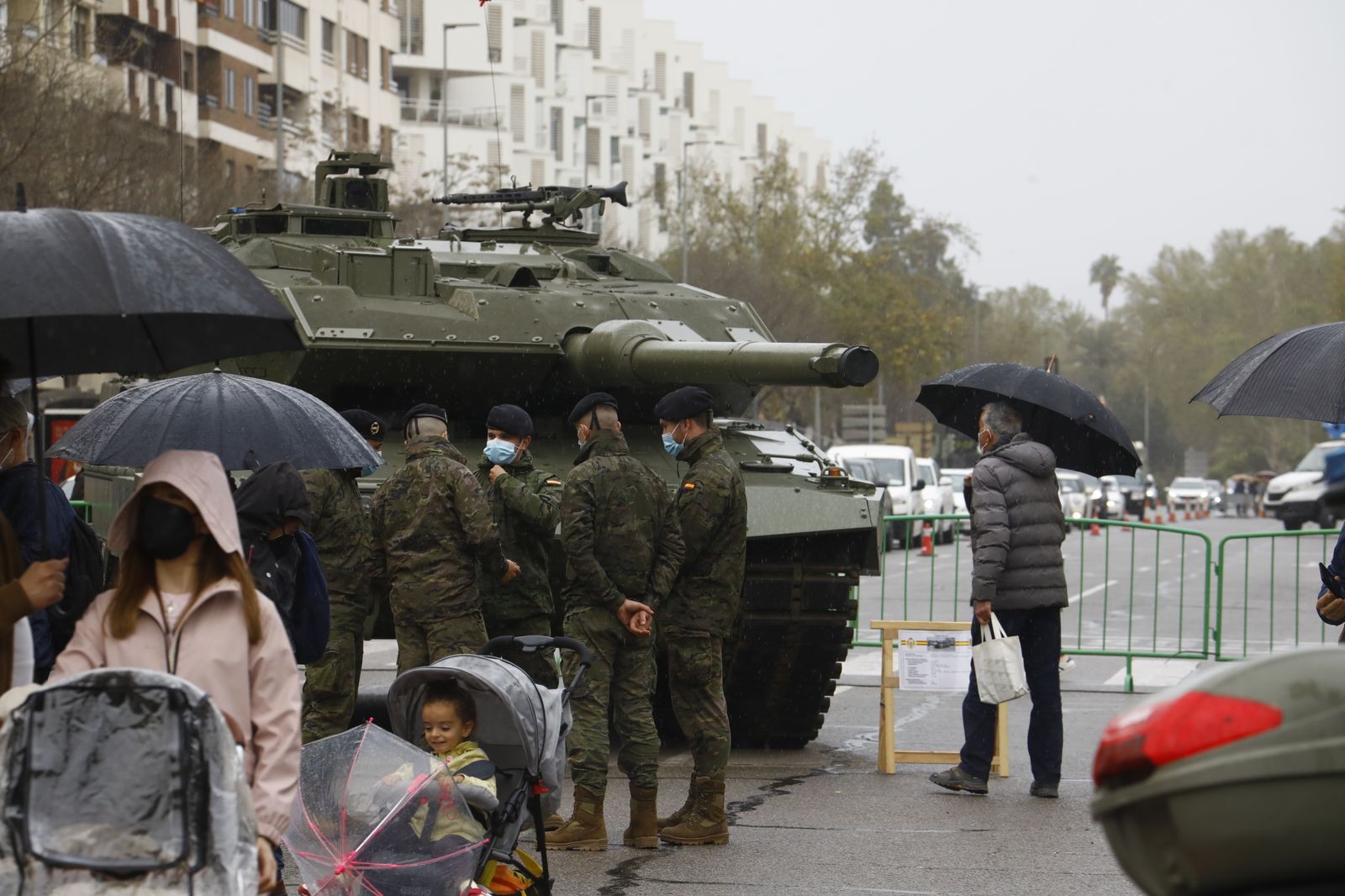 Las fotografías de la exposición de armamento de la Brigada de Córdoba